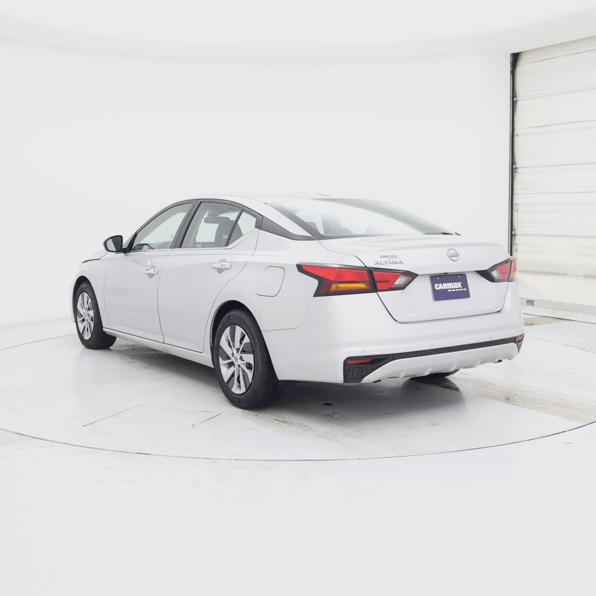Thumbnail: 2025 Nissan Altima - 2