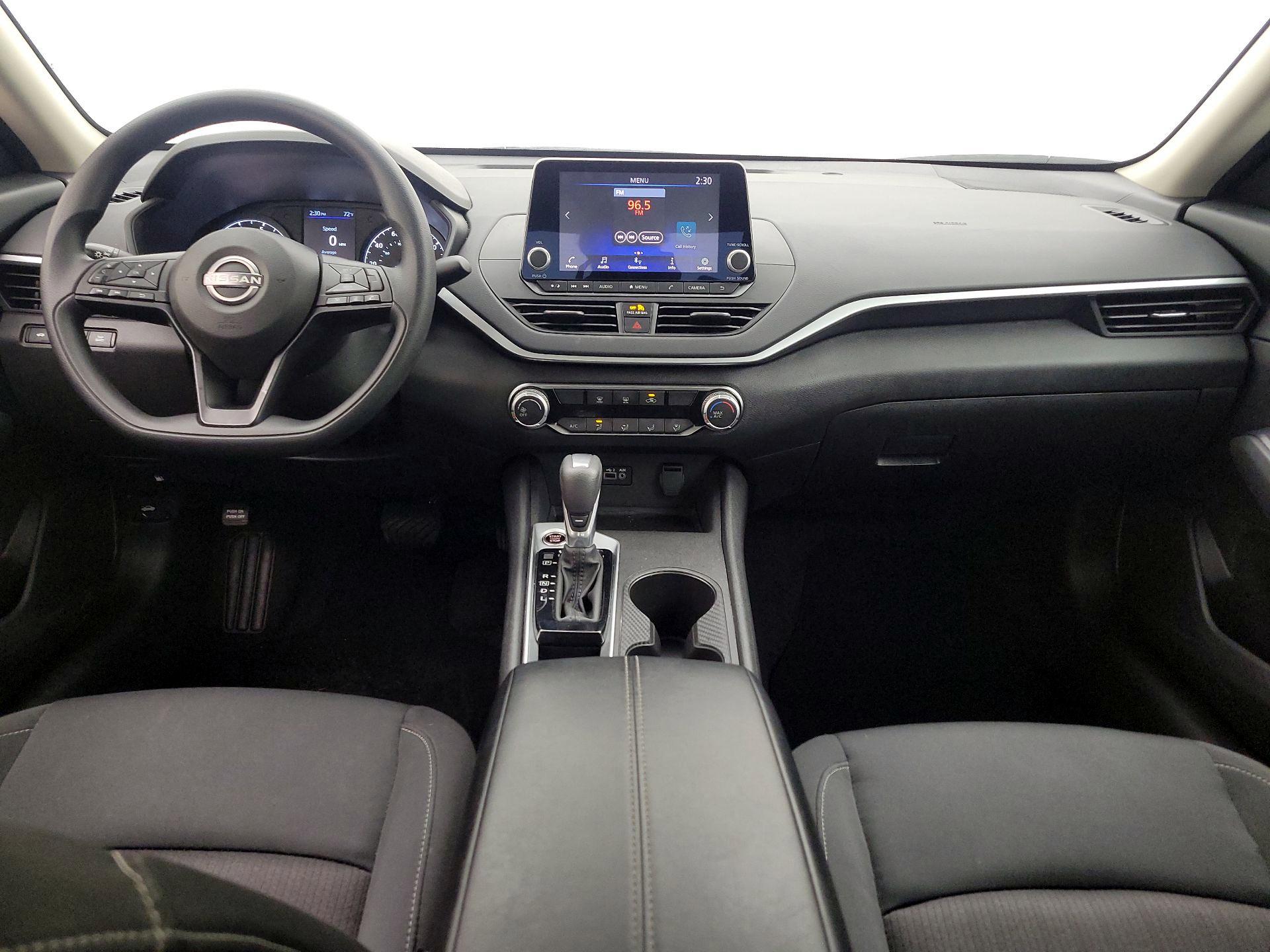 Thumbnail: 2025 Nissan Altima - 9