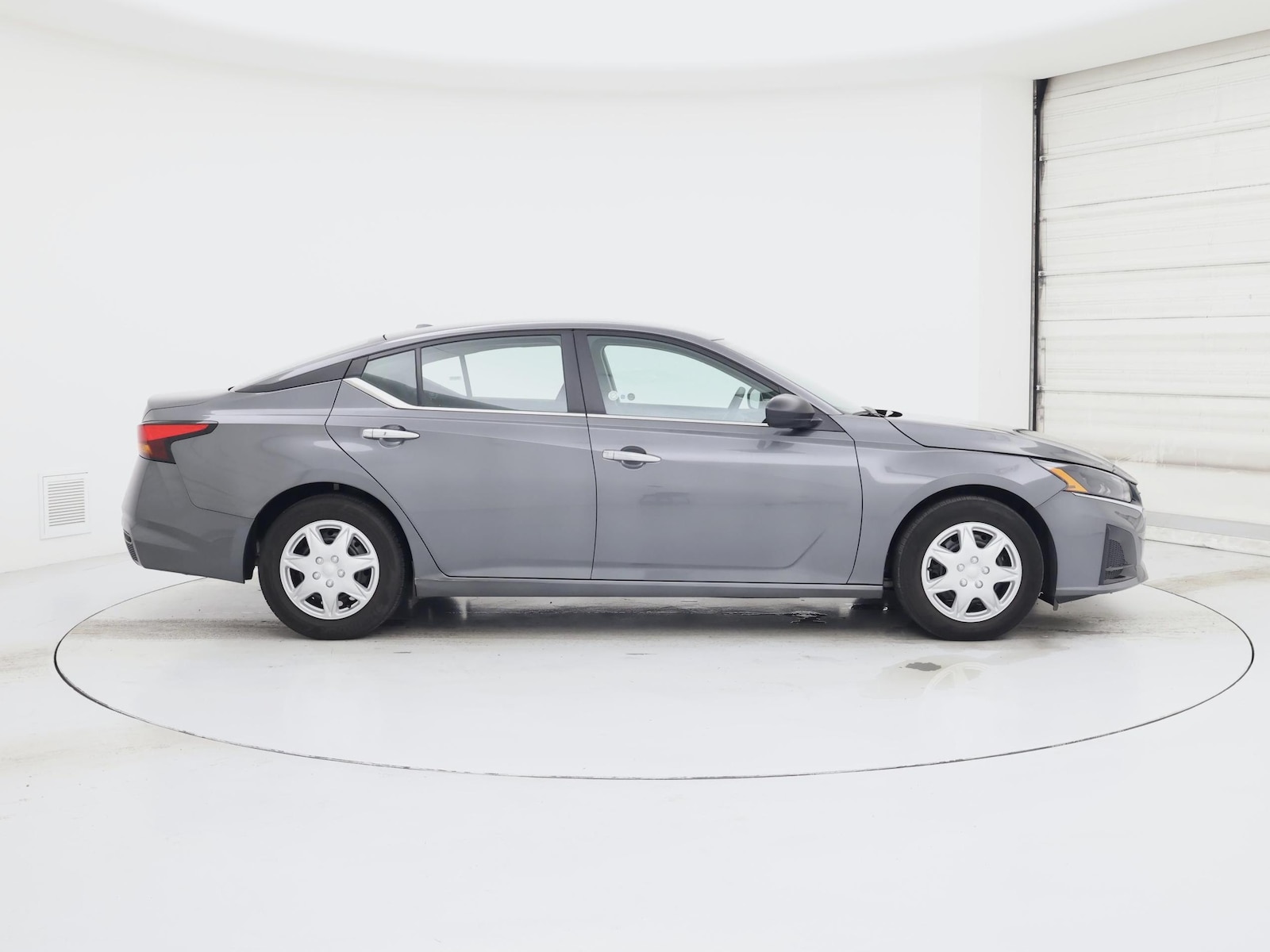 2025 Nissan Altima S - Photo 8