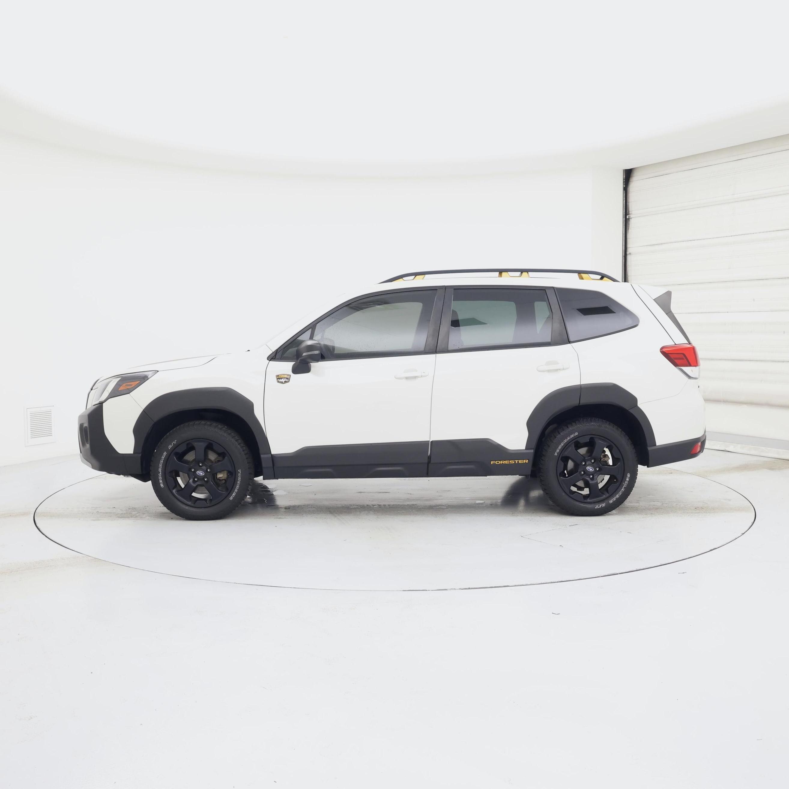 Thumbnail: 2023 Subaru Forester - 3
