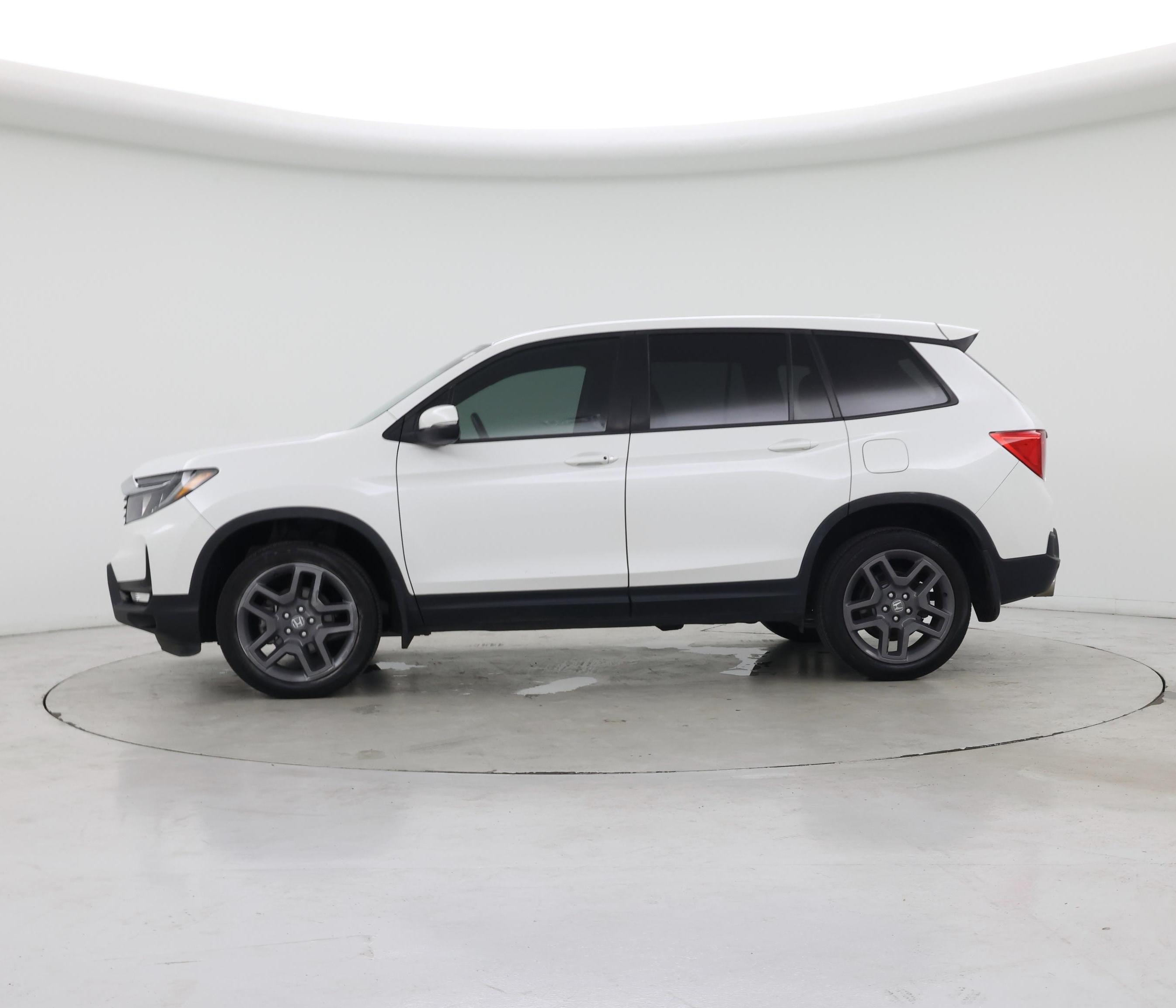 Thumbnail: 2022 Honda Passport - 3