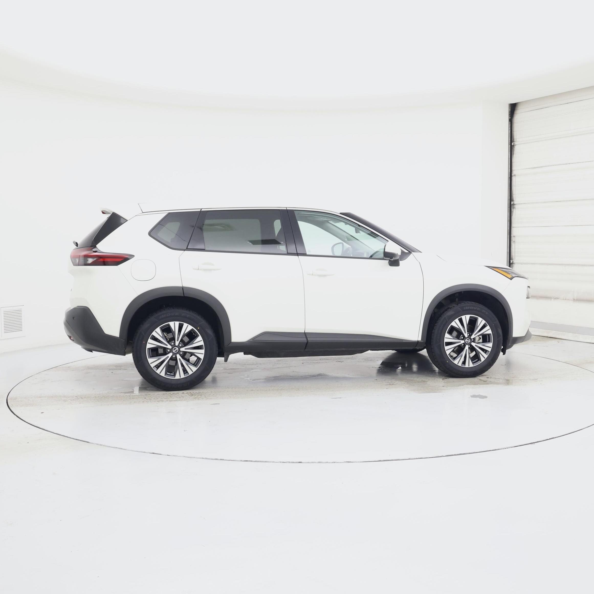 Thumbnail: 2021 Nissan Rogue - 7