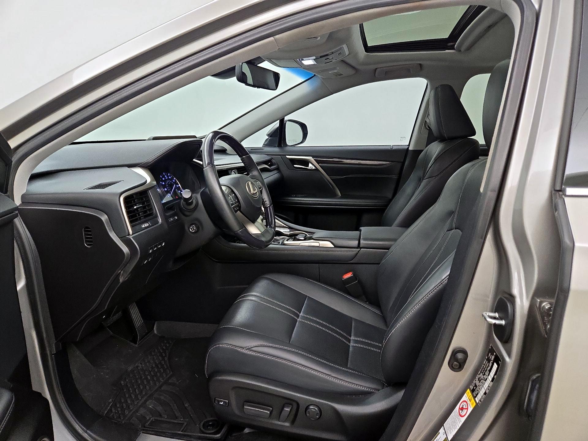 Thumbnail: 2019 Lexus RX - 11
