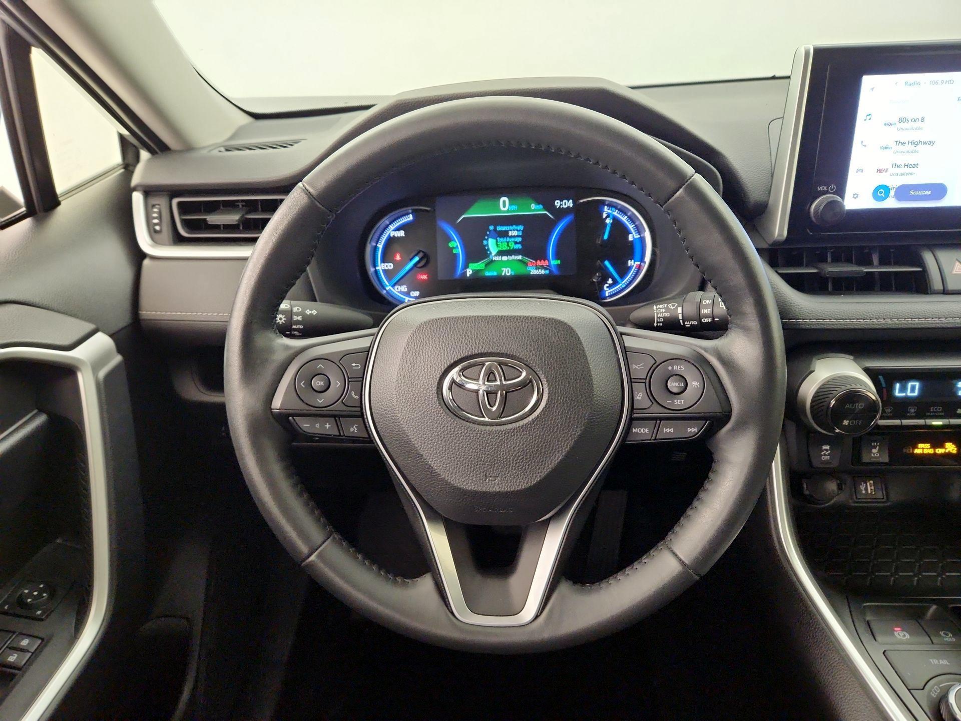 Thumbnail: 2024 Toyota RAV4 - 10