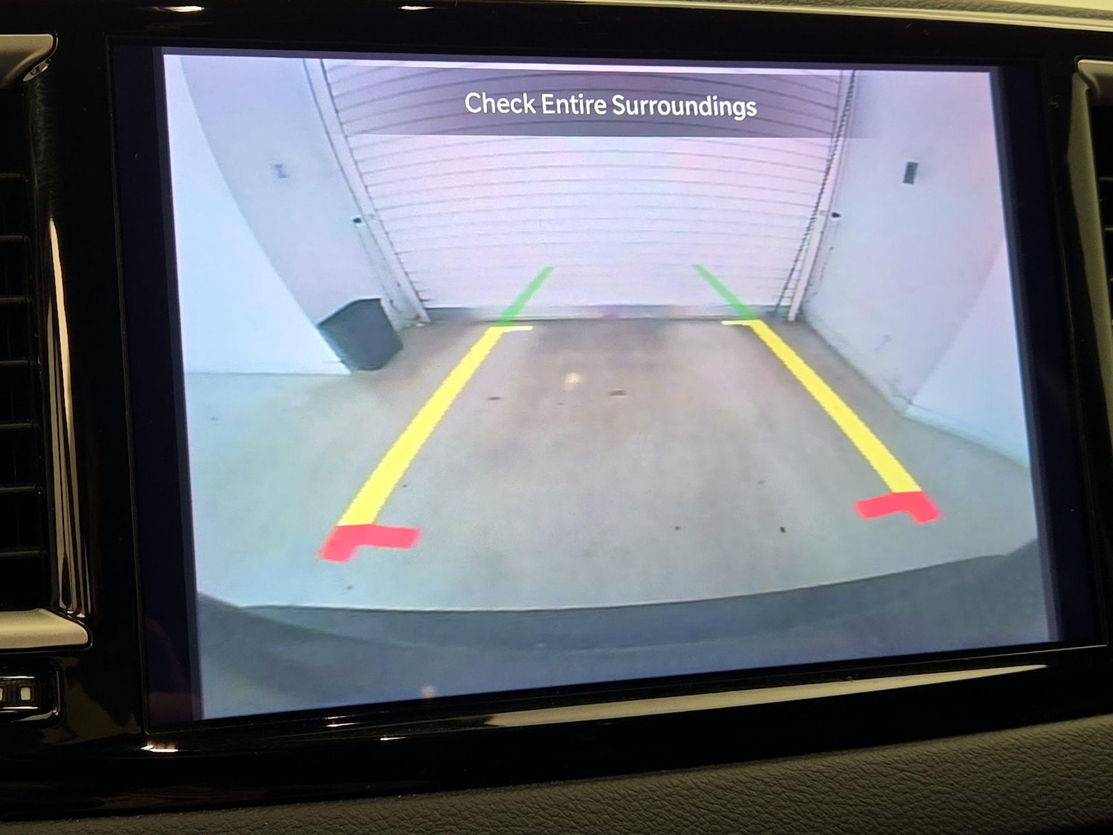 2025 Chrysler Pacifica Select - Photo 15