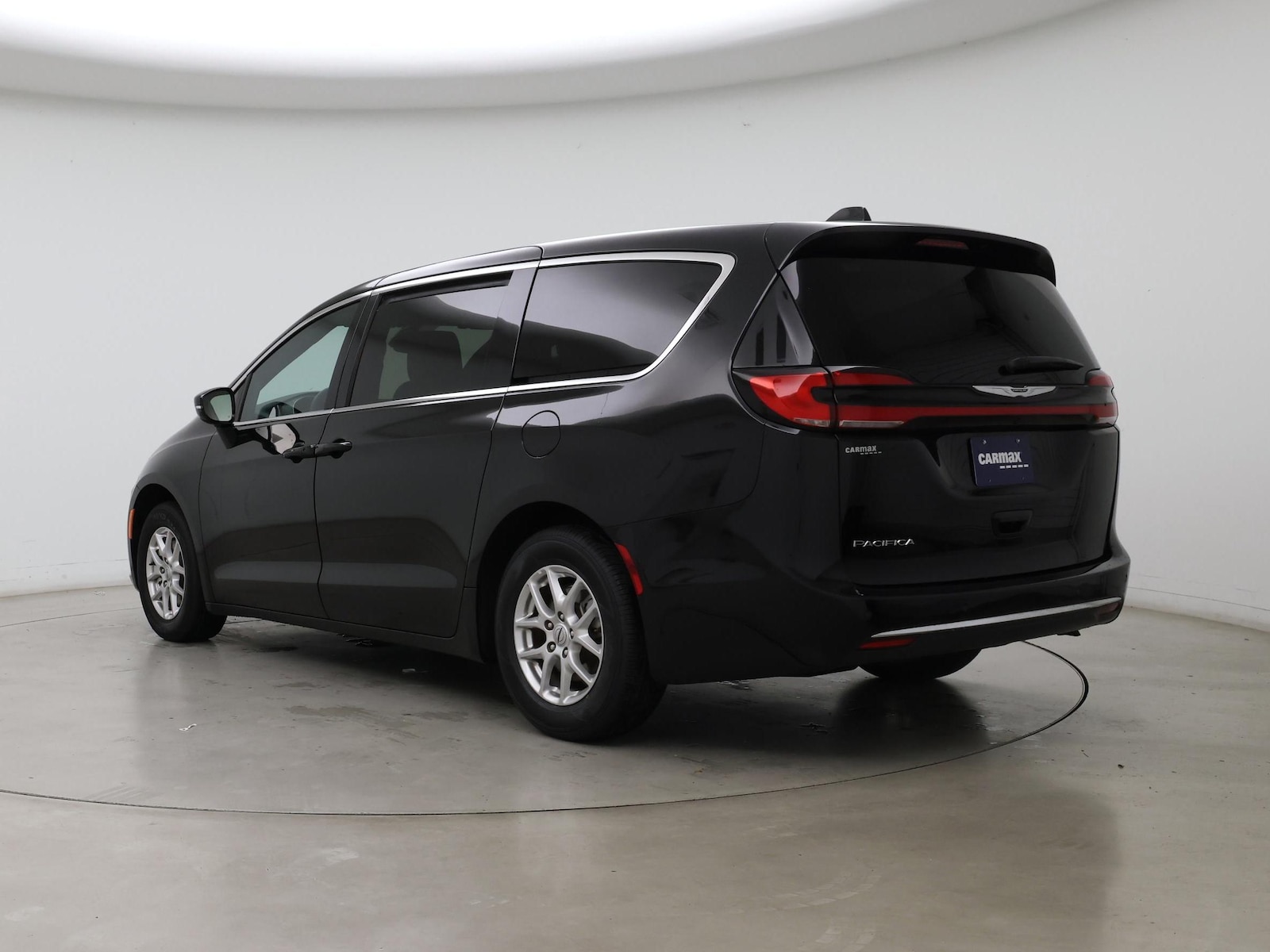 2025 Chrysler Pacifica Select - Photo 3