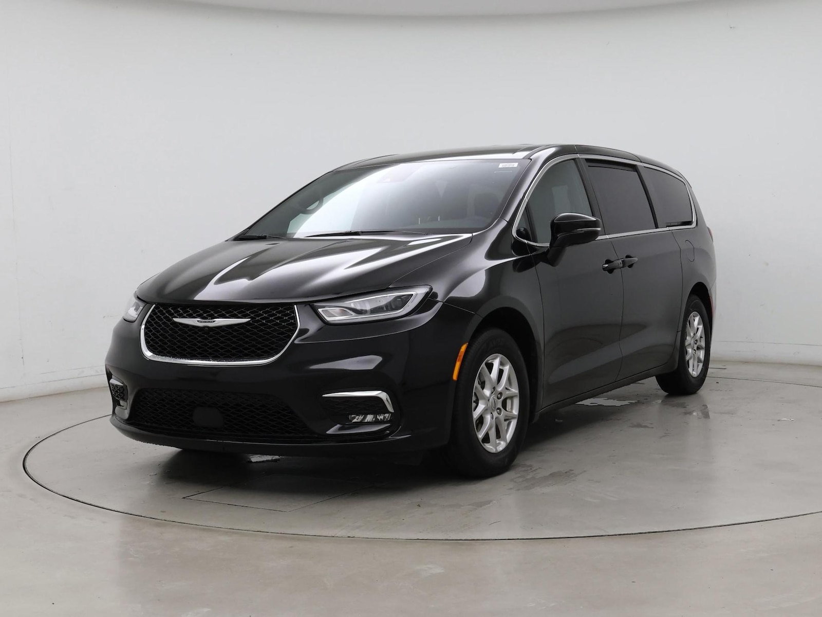 2025 Chrysler Pacifica Select - Photo 5