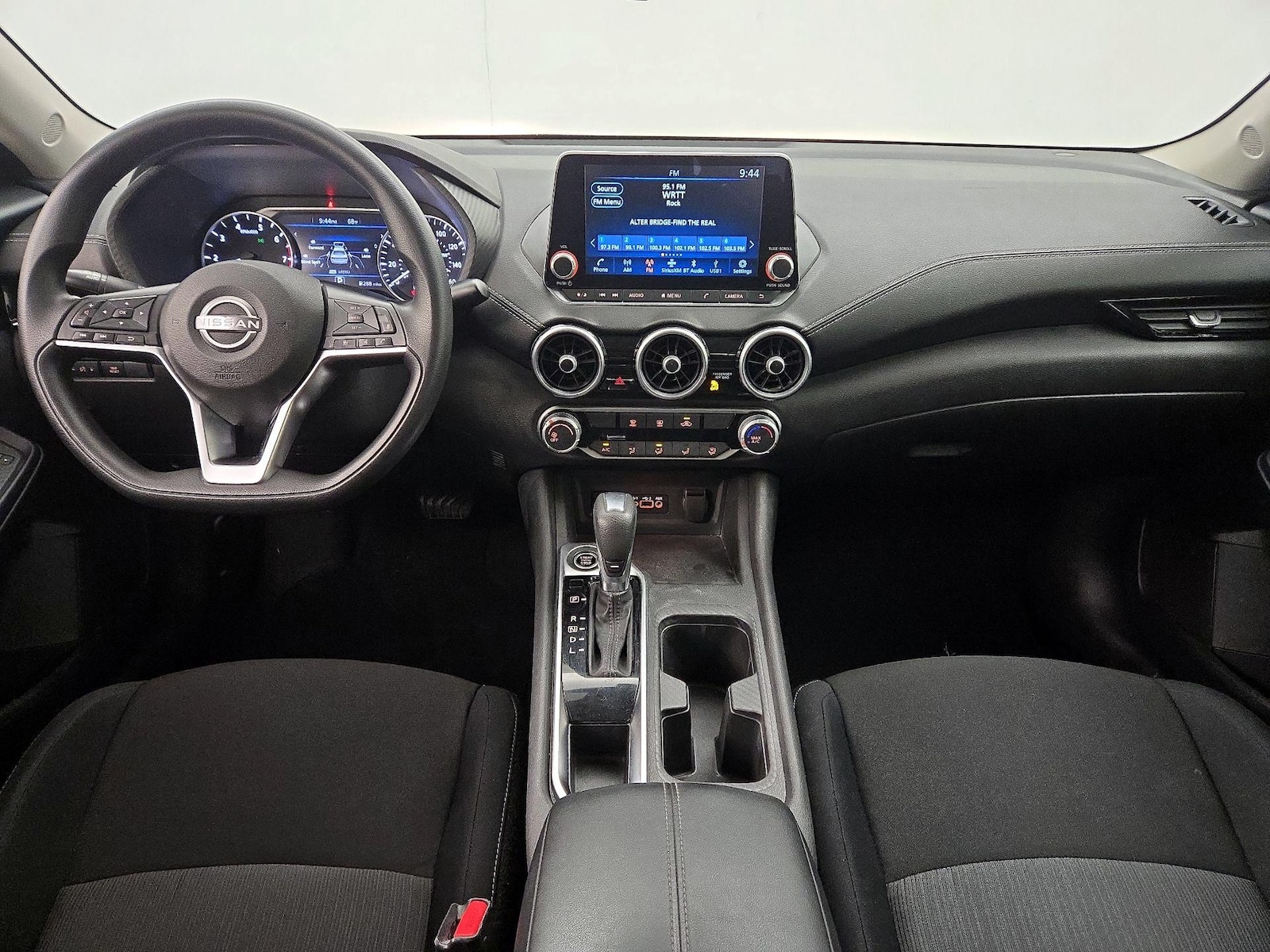 2024 Nissan Sentra SV - Photo 10
