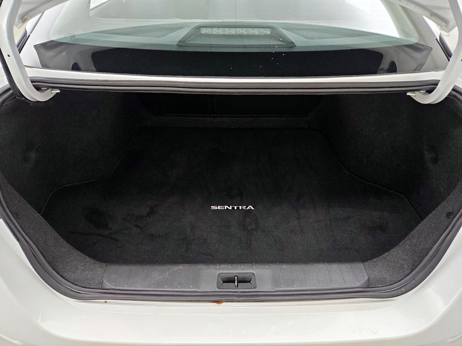 2024 Nissan Sentra SV - Photo 21