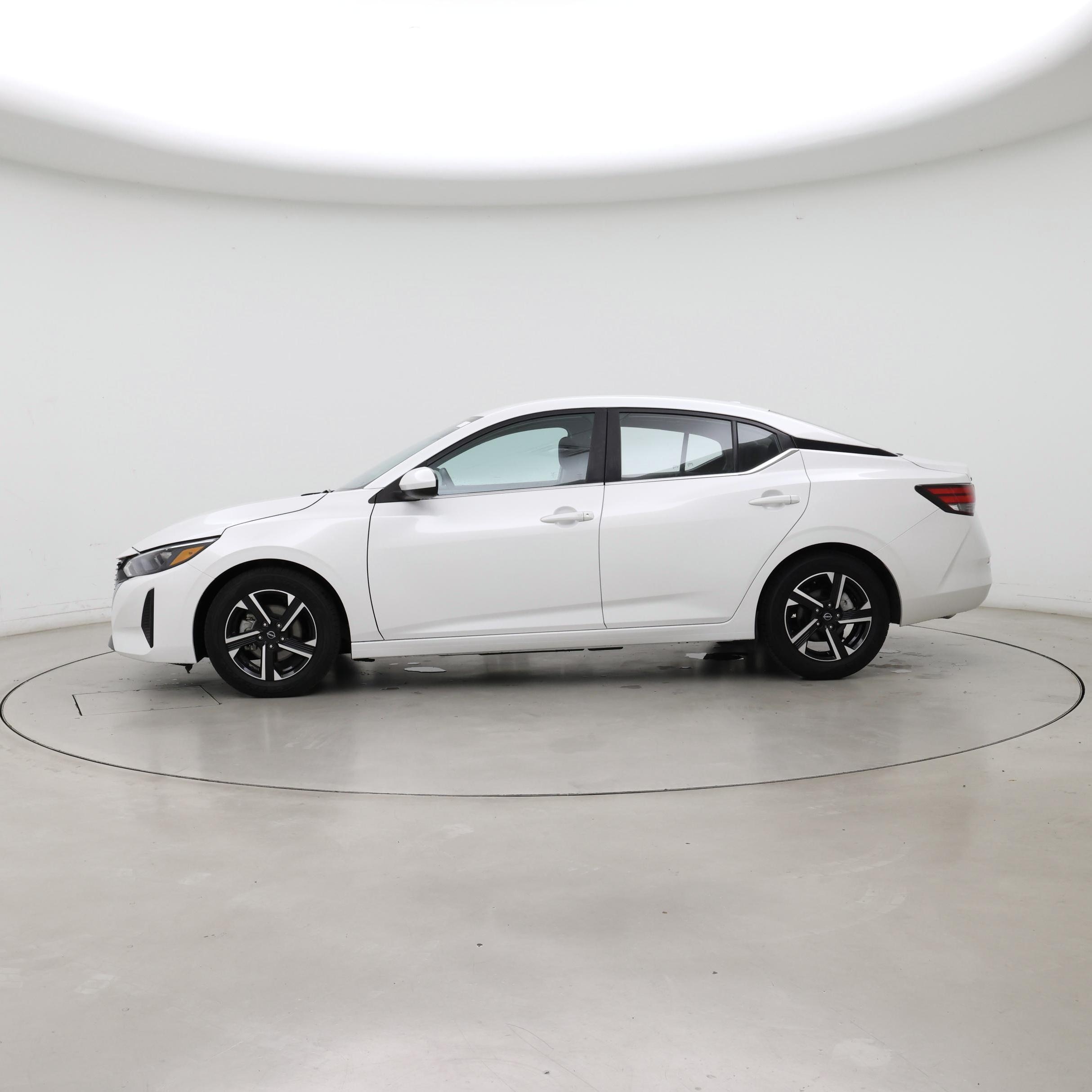 Thumbnail: 2024 Nissan Sentra - 3