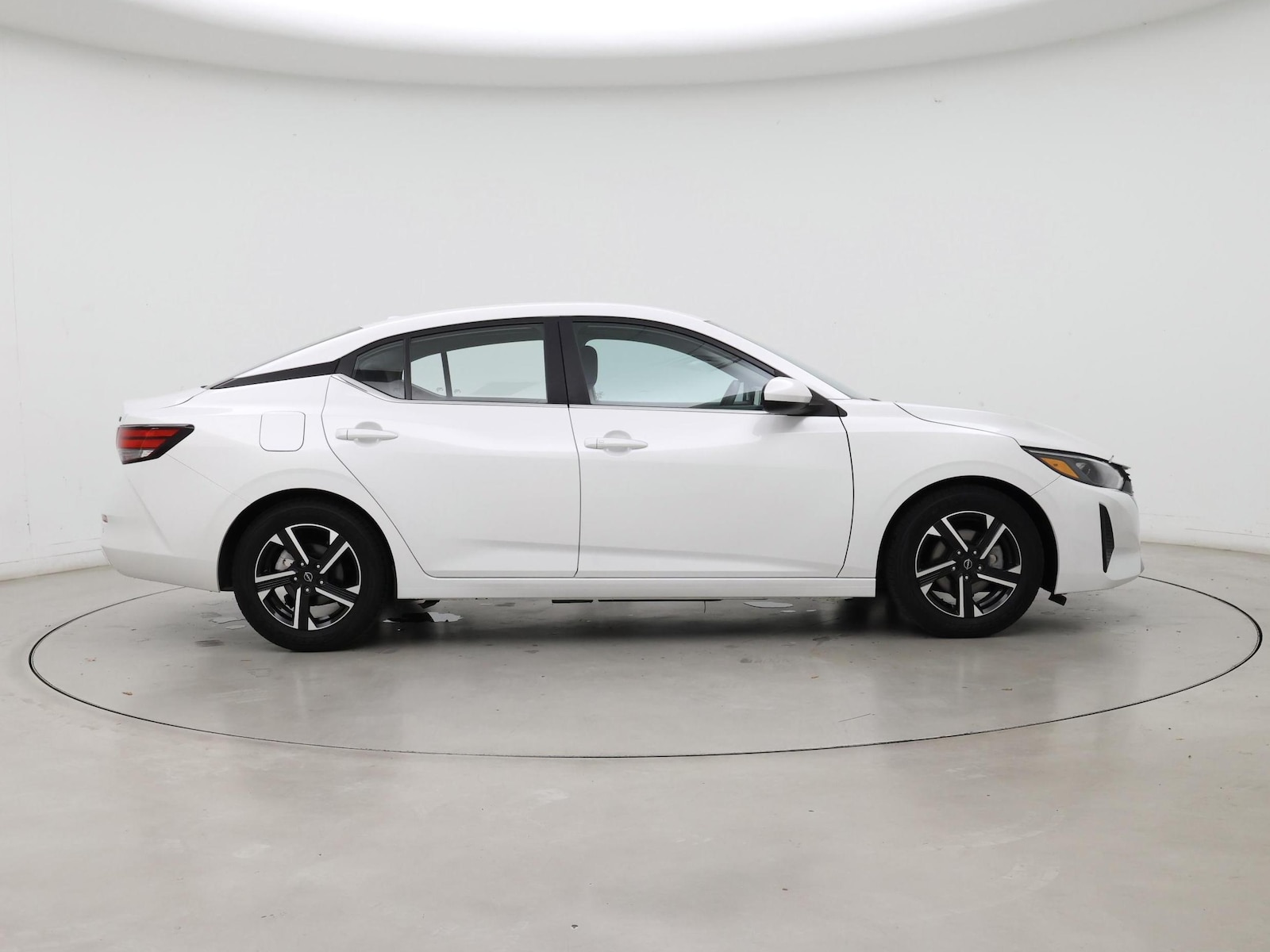 2024 Nissan Sentra SV - Photo 8