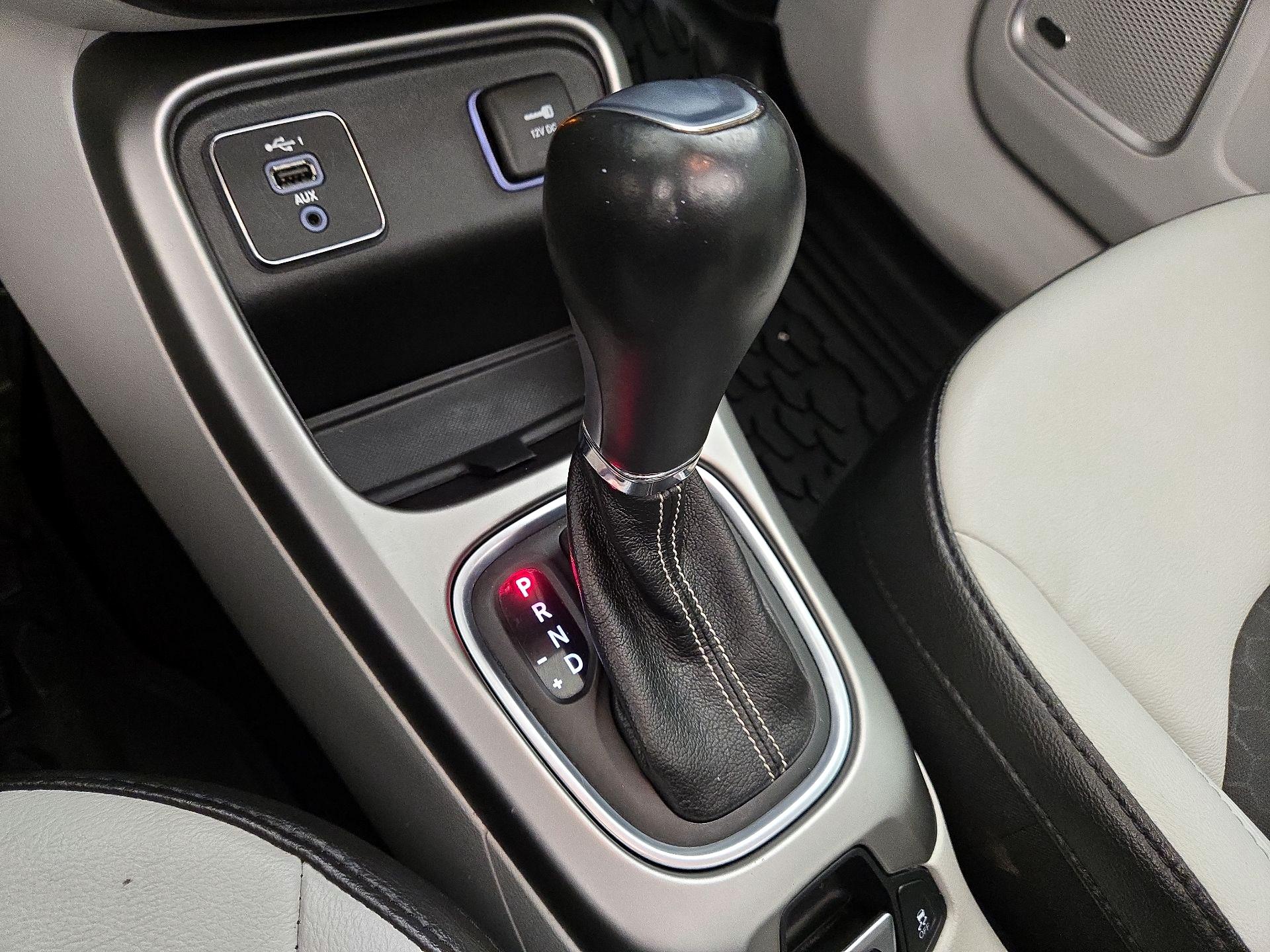 Thumbnail: 2021 Jeep Compass - 17