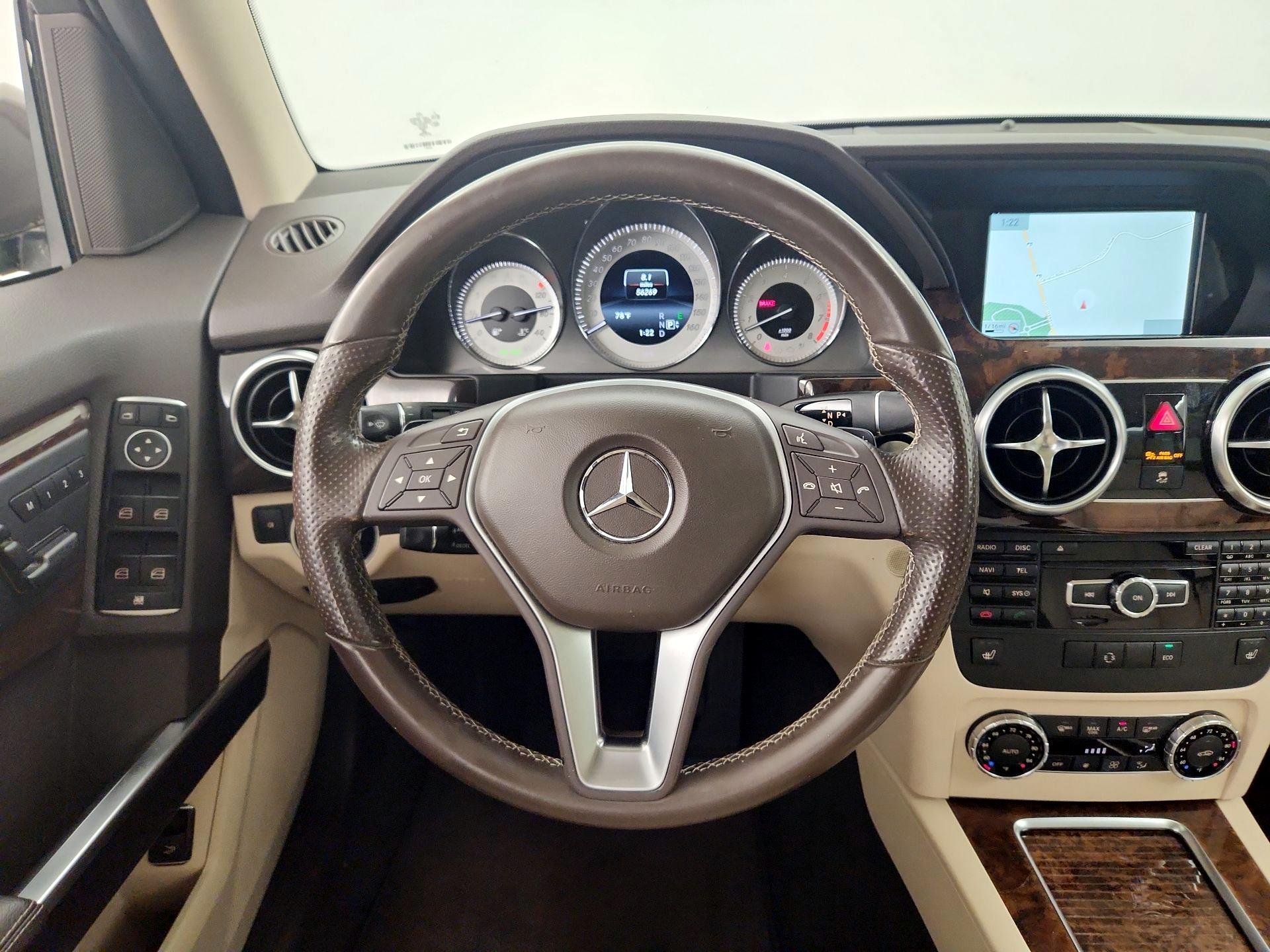 Thumbnail: 2015 Mercedes-Benz GLK - 10