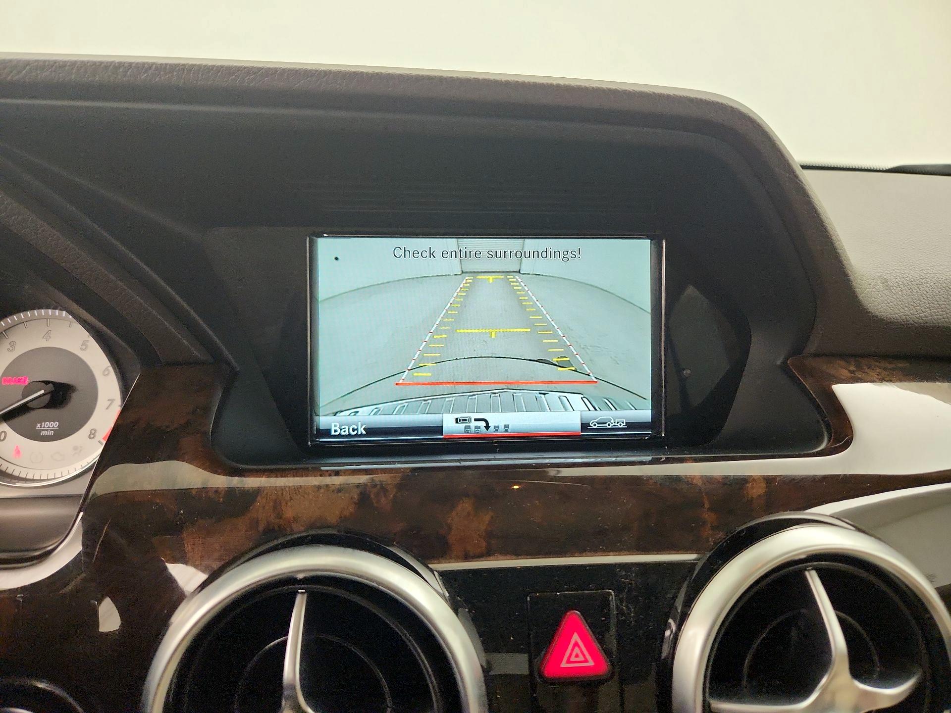 Thumbnail: 2015 Mercedes-Benz GLK - 15