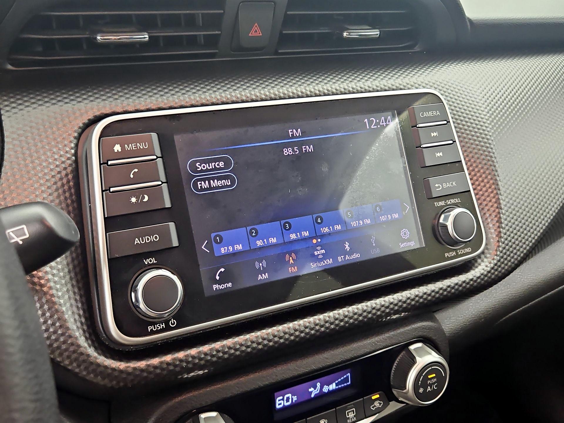 Thumbnail: 2019 Nissan Kicks - 13