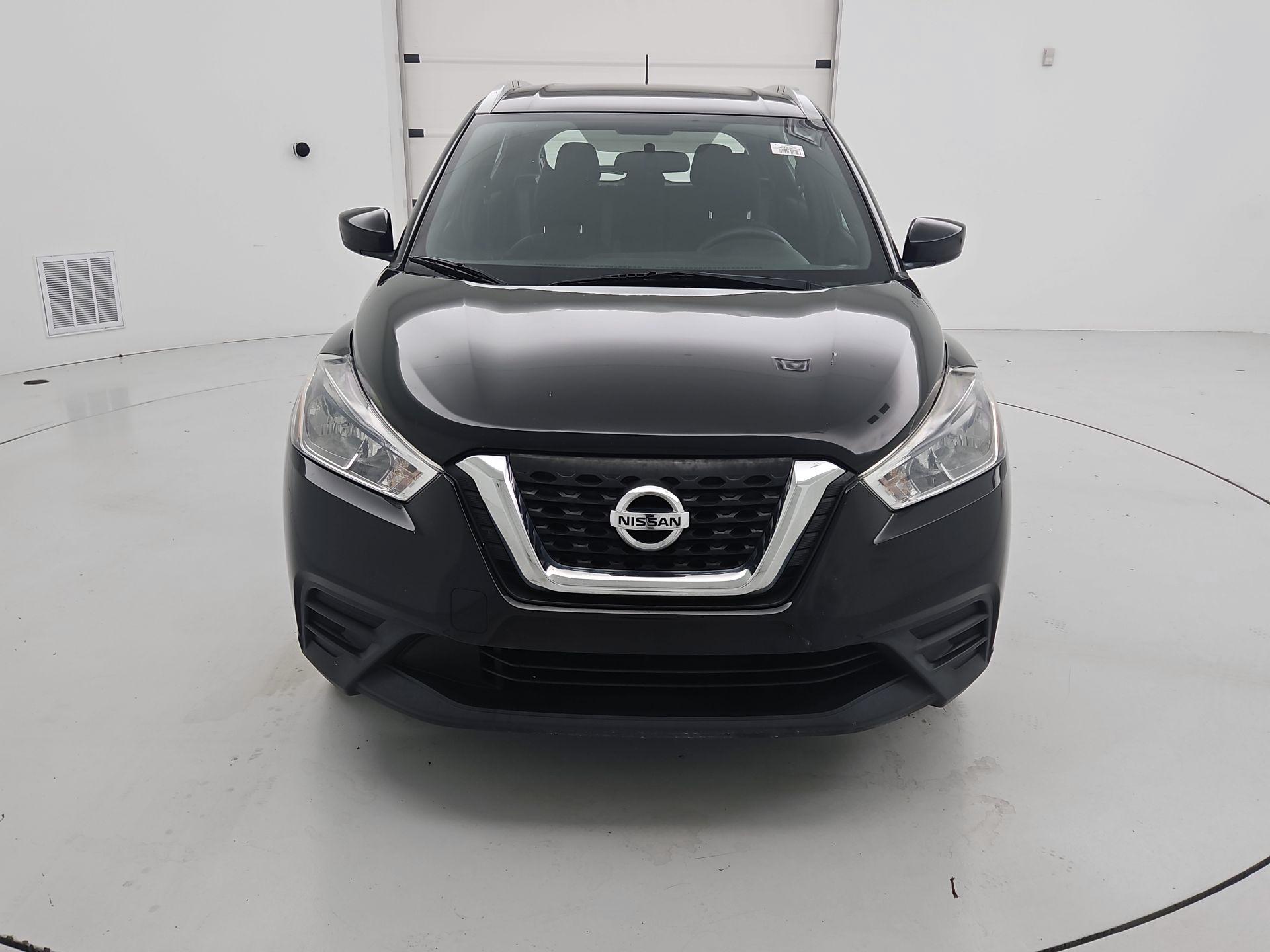 Thumbnail: 2019 Nissan Kicks - 2