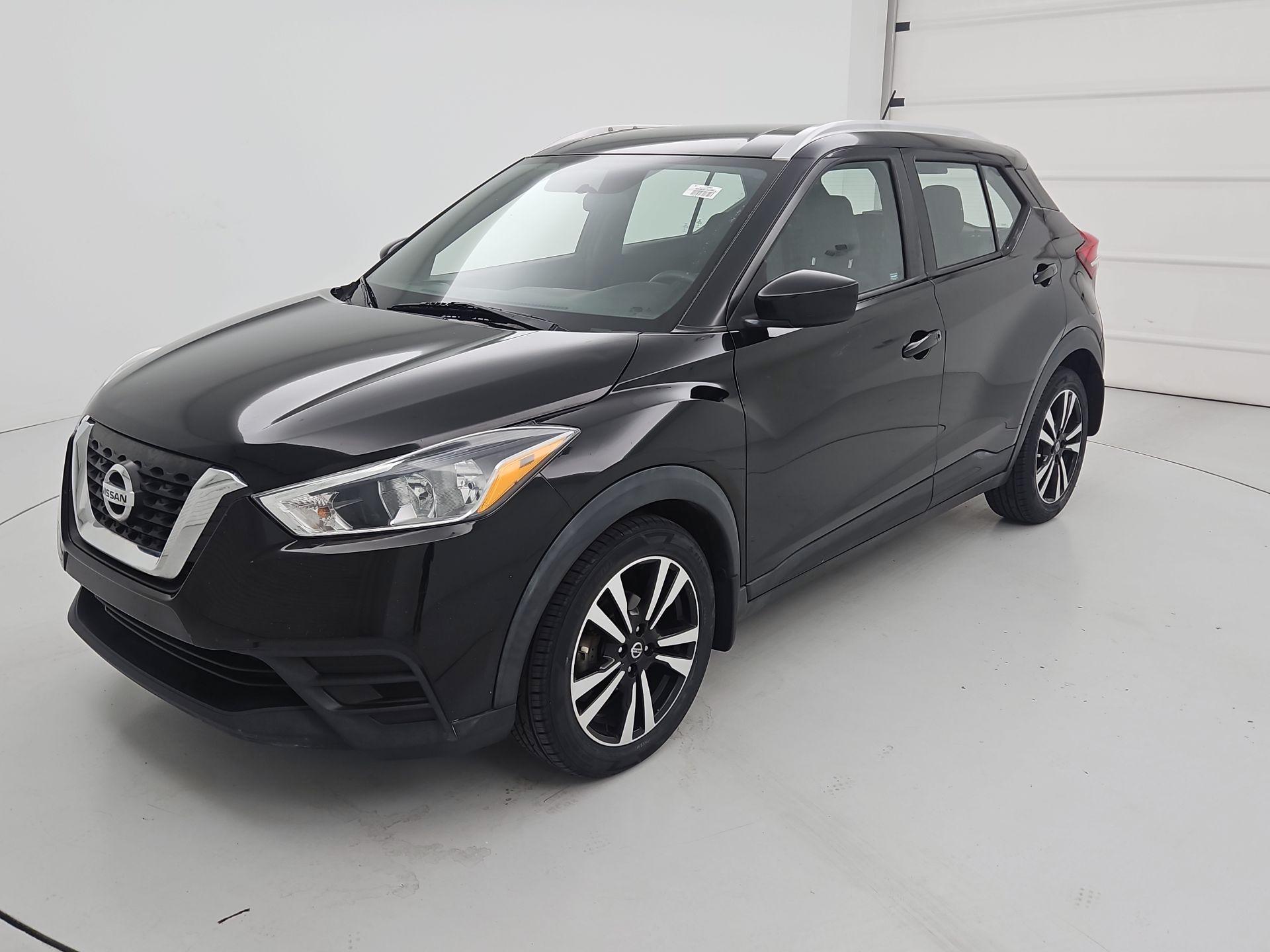 Thumbnail: 2019 Nissan Kicks - 3