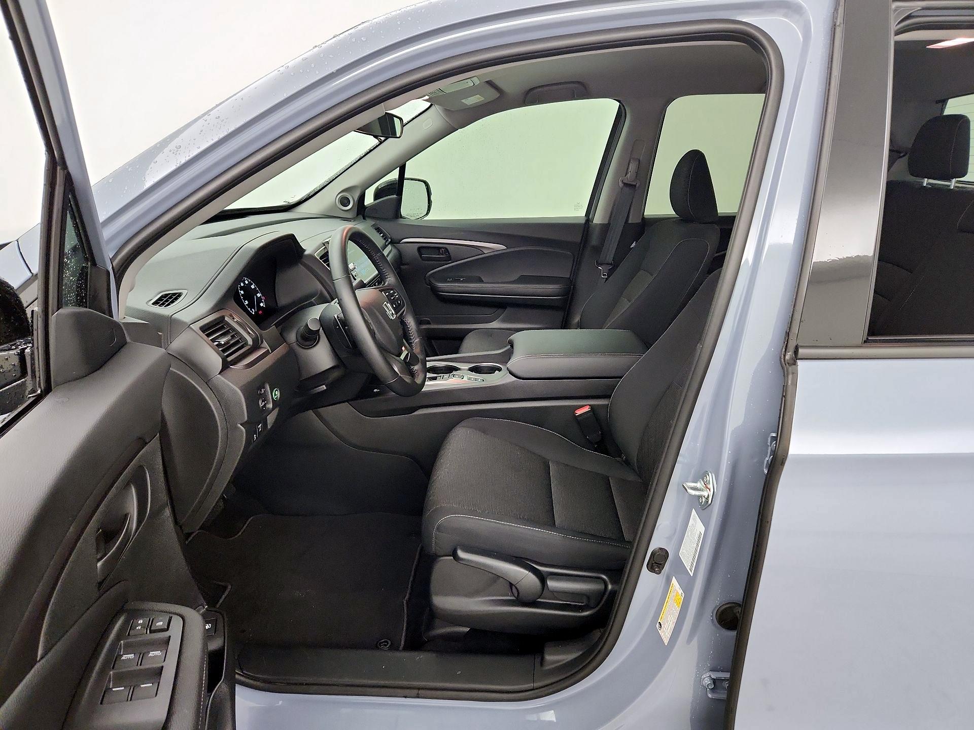Thumbnail: 2025 Honda Ridgeline - 11