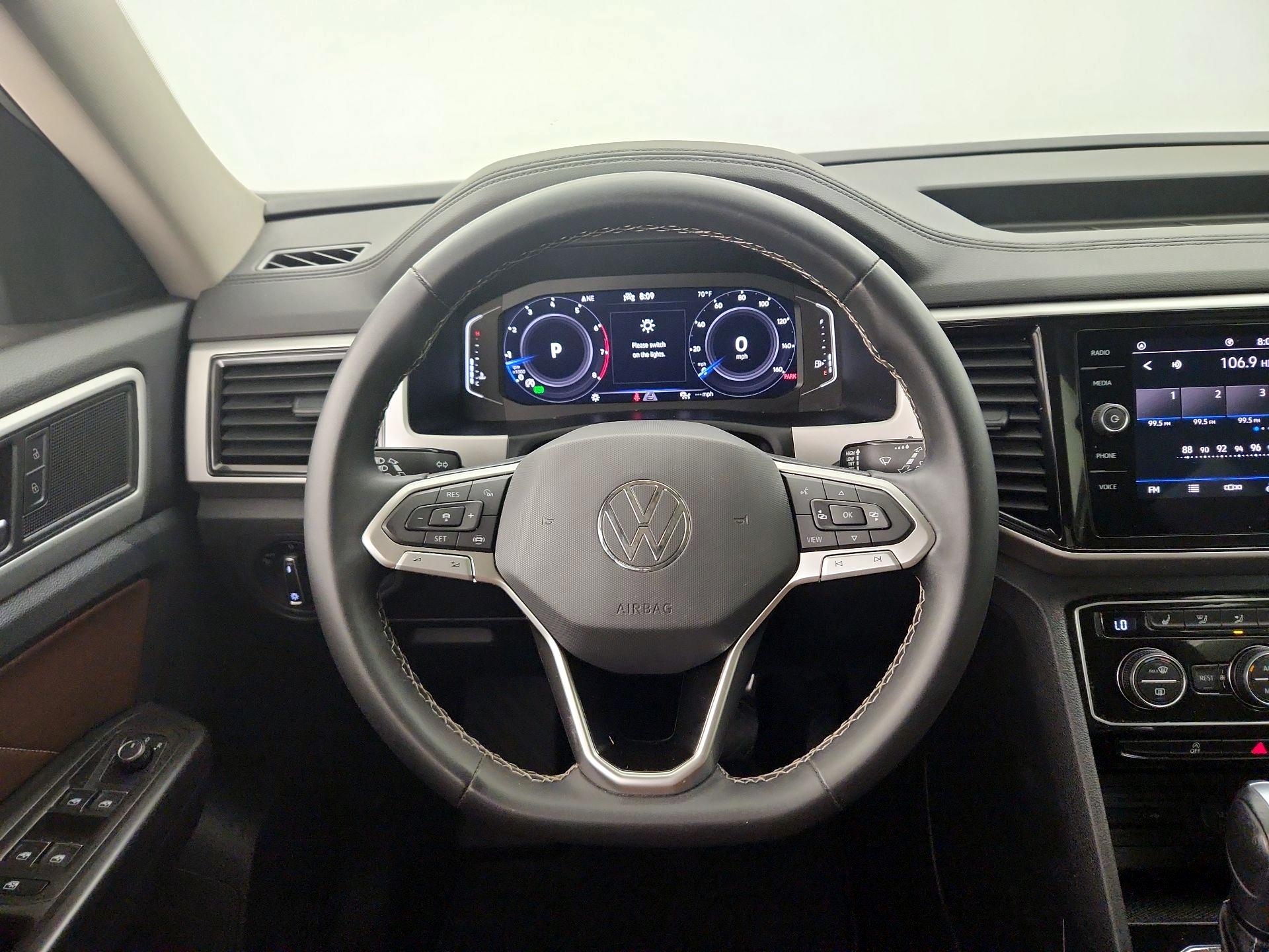 Thumbnail: 2022 Volkswagen Atlas - 10