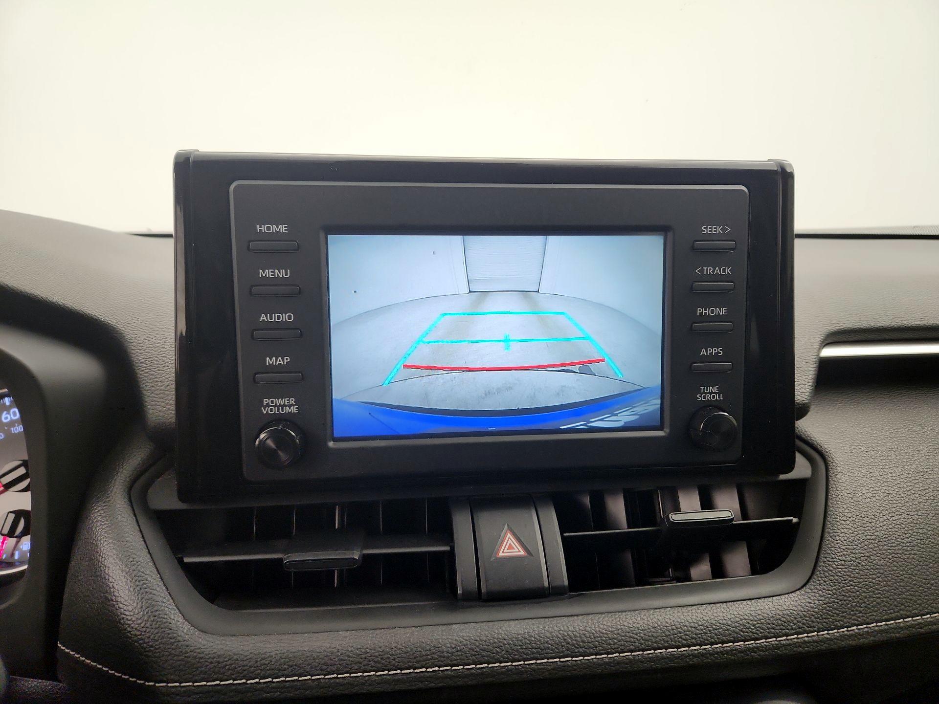 Thumbnail: 2019 Toyota RAV4 - 14