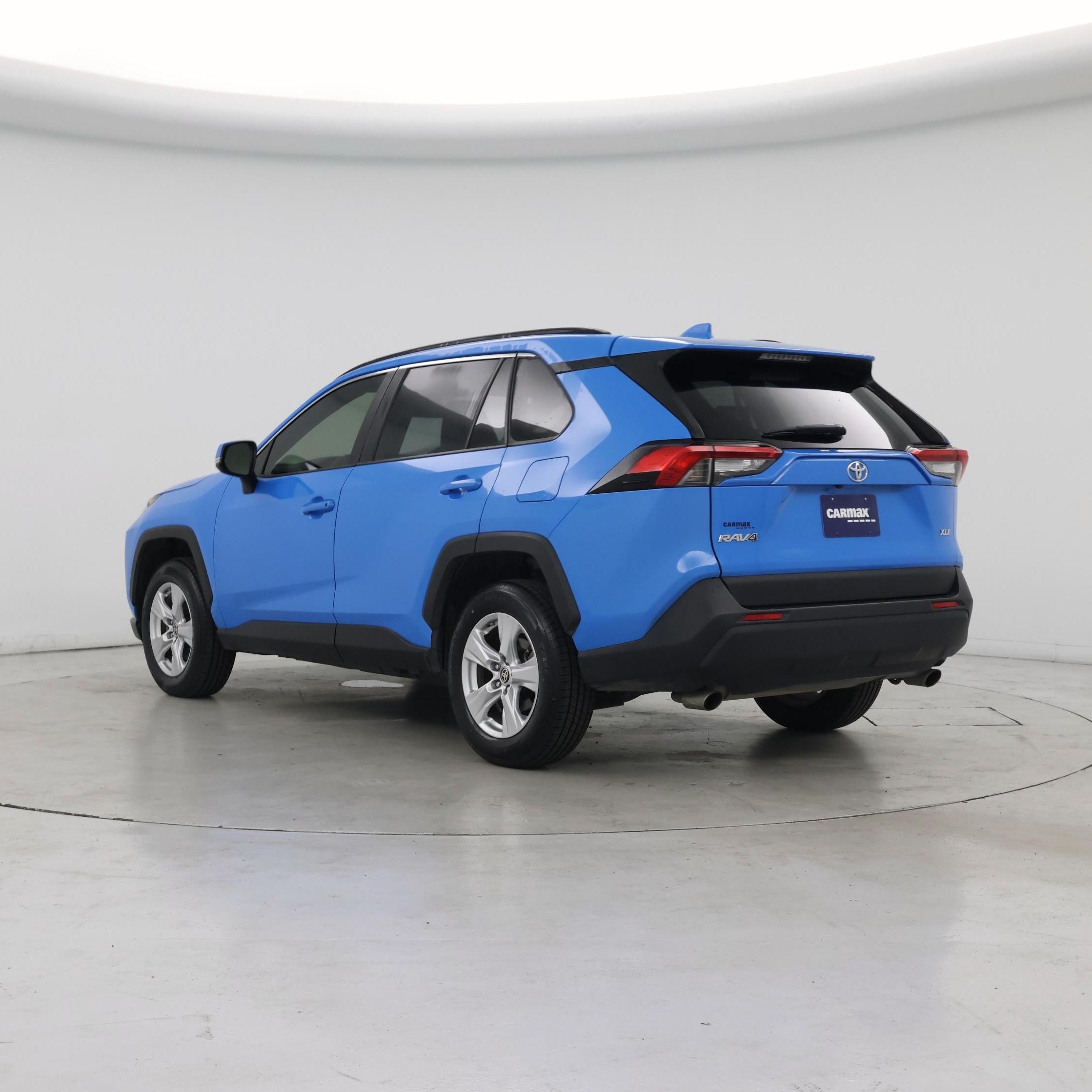 Thumbnail: 2019 Toyota RAV4 - 2