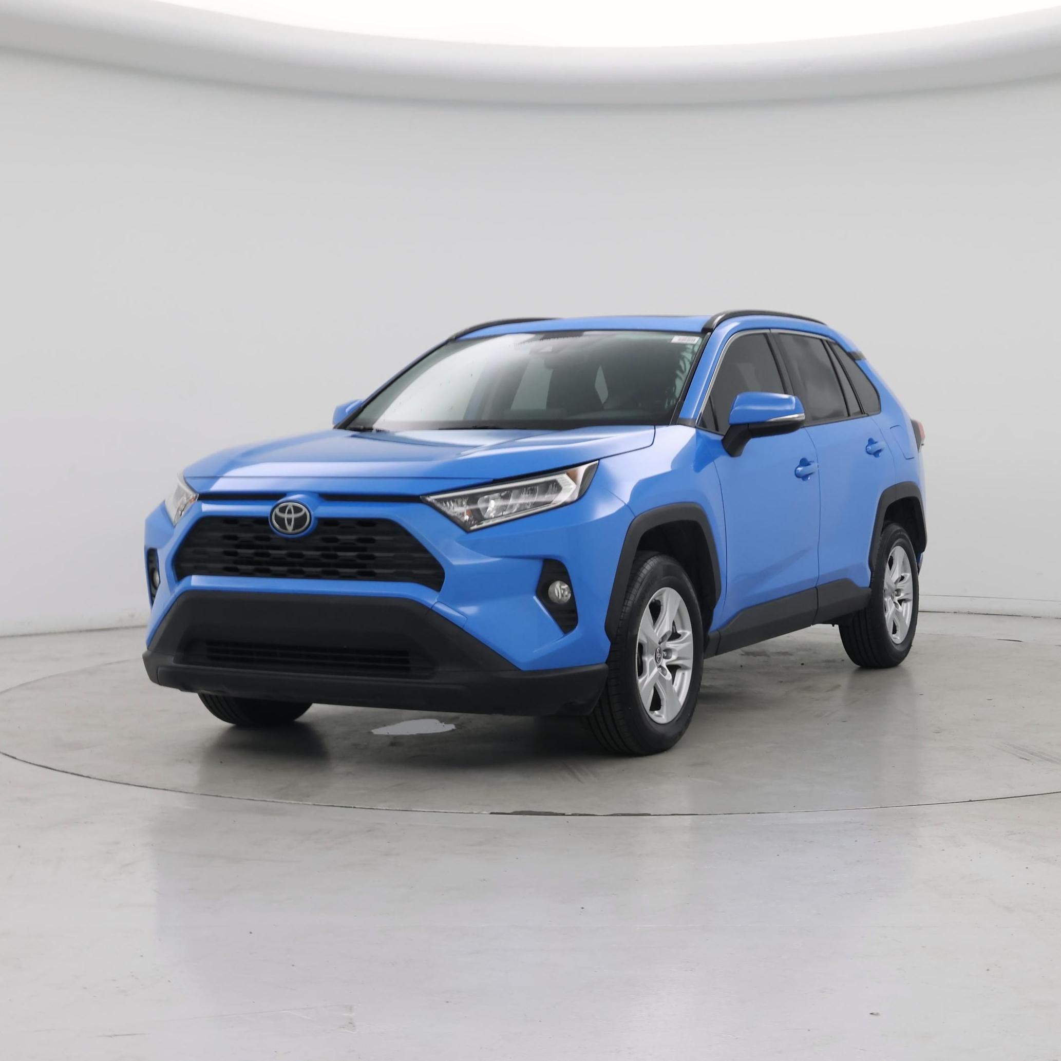 Thumbnail: 2019 Toyota RAV4 - 4
