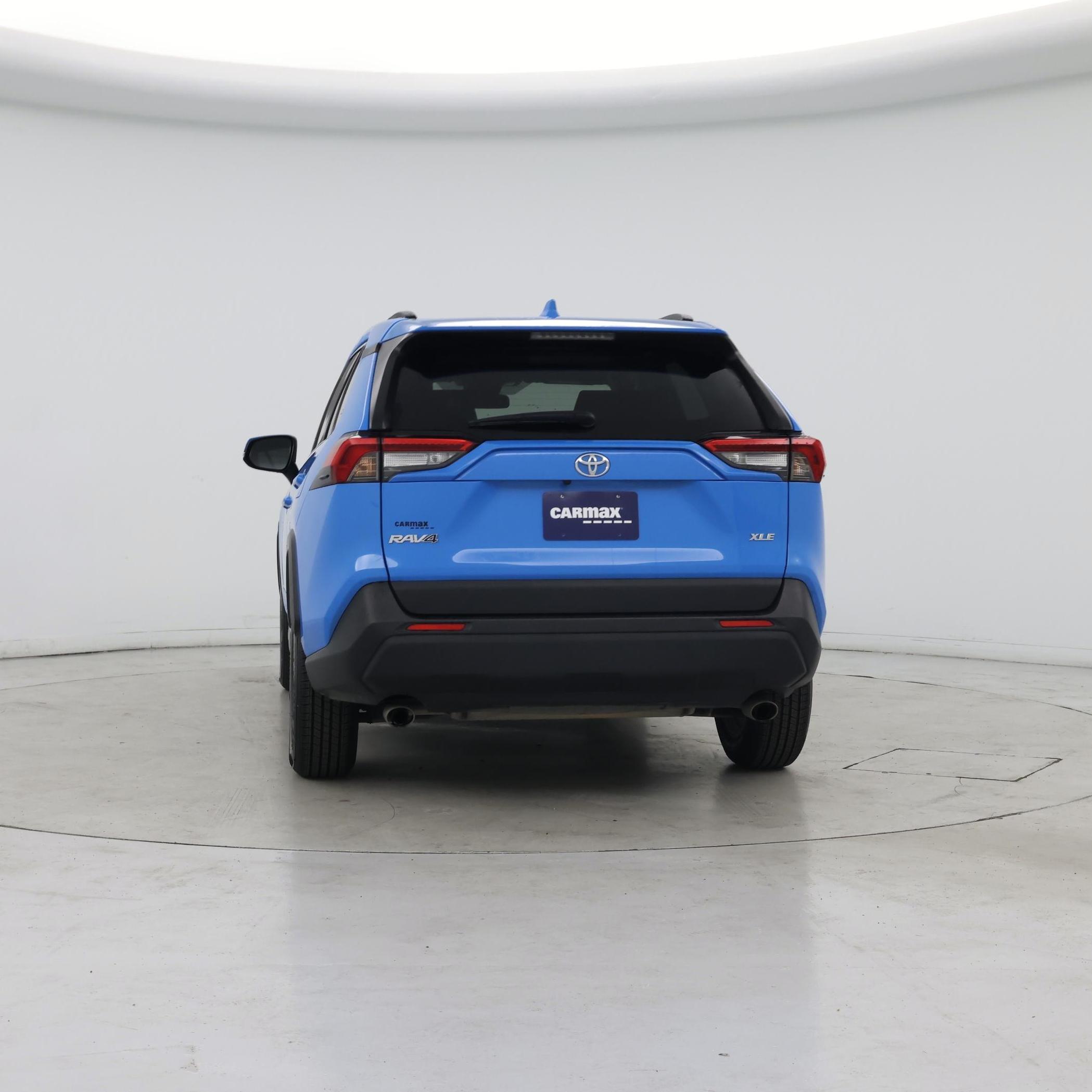Thumbnail: 2019 Toyota RAV4 - 6
