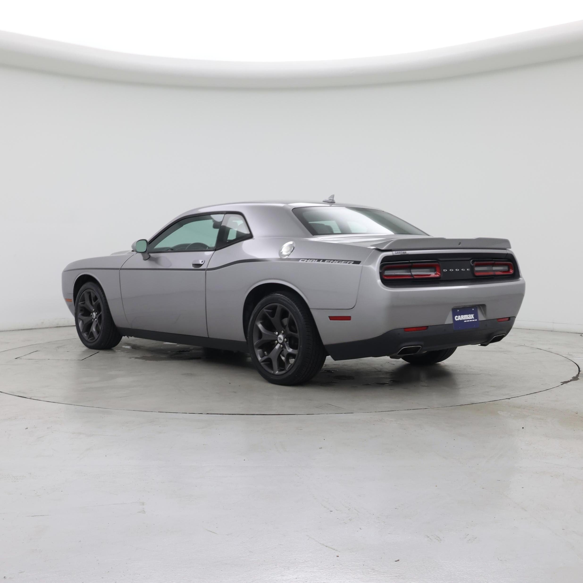 Thumbnail: 2018 Dodge Challenger - 2
