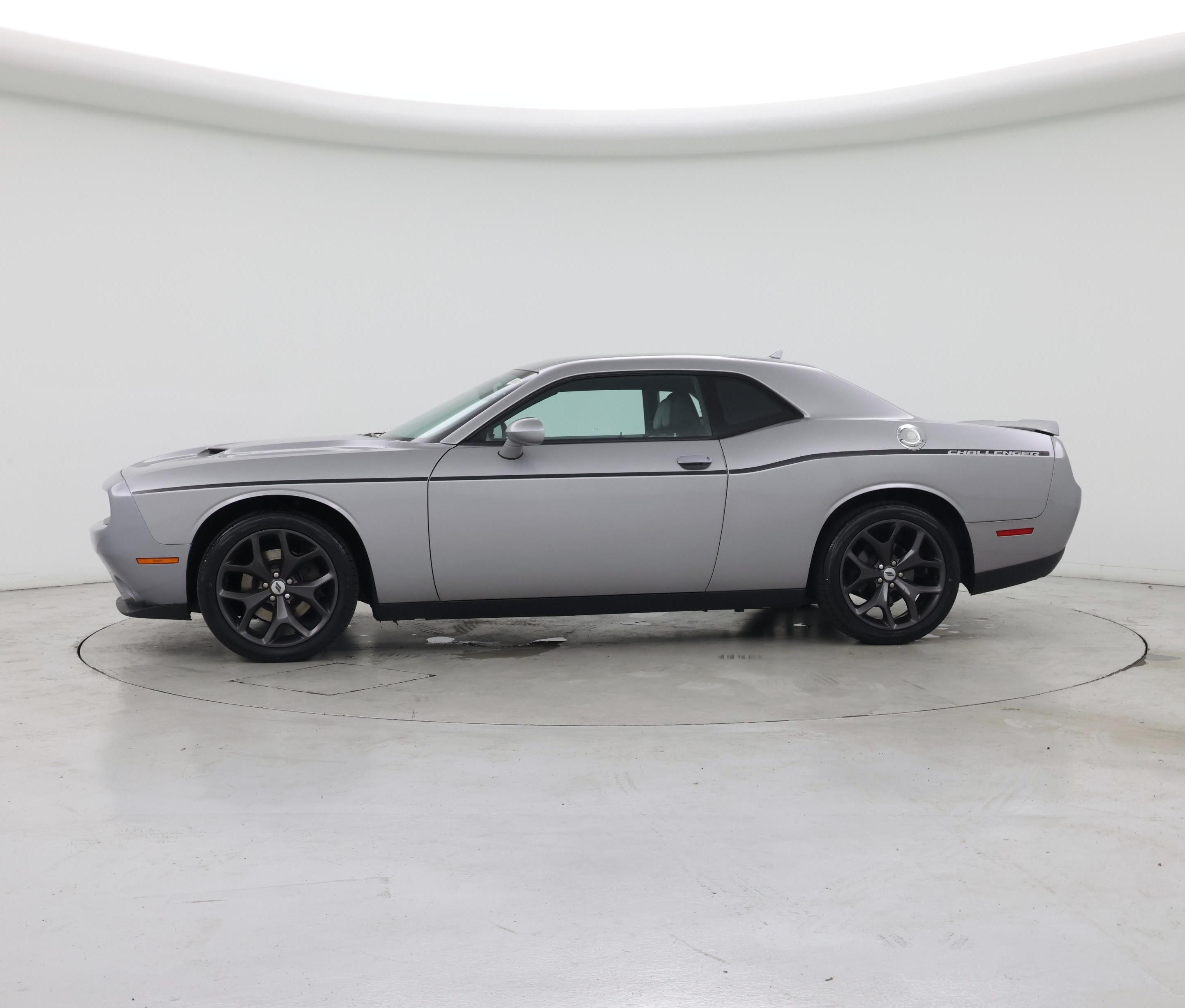 Thumbnail: 2018 Dodge Challenger - 3