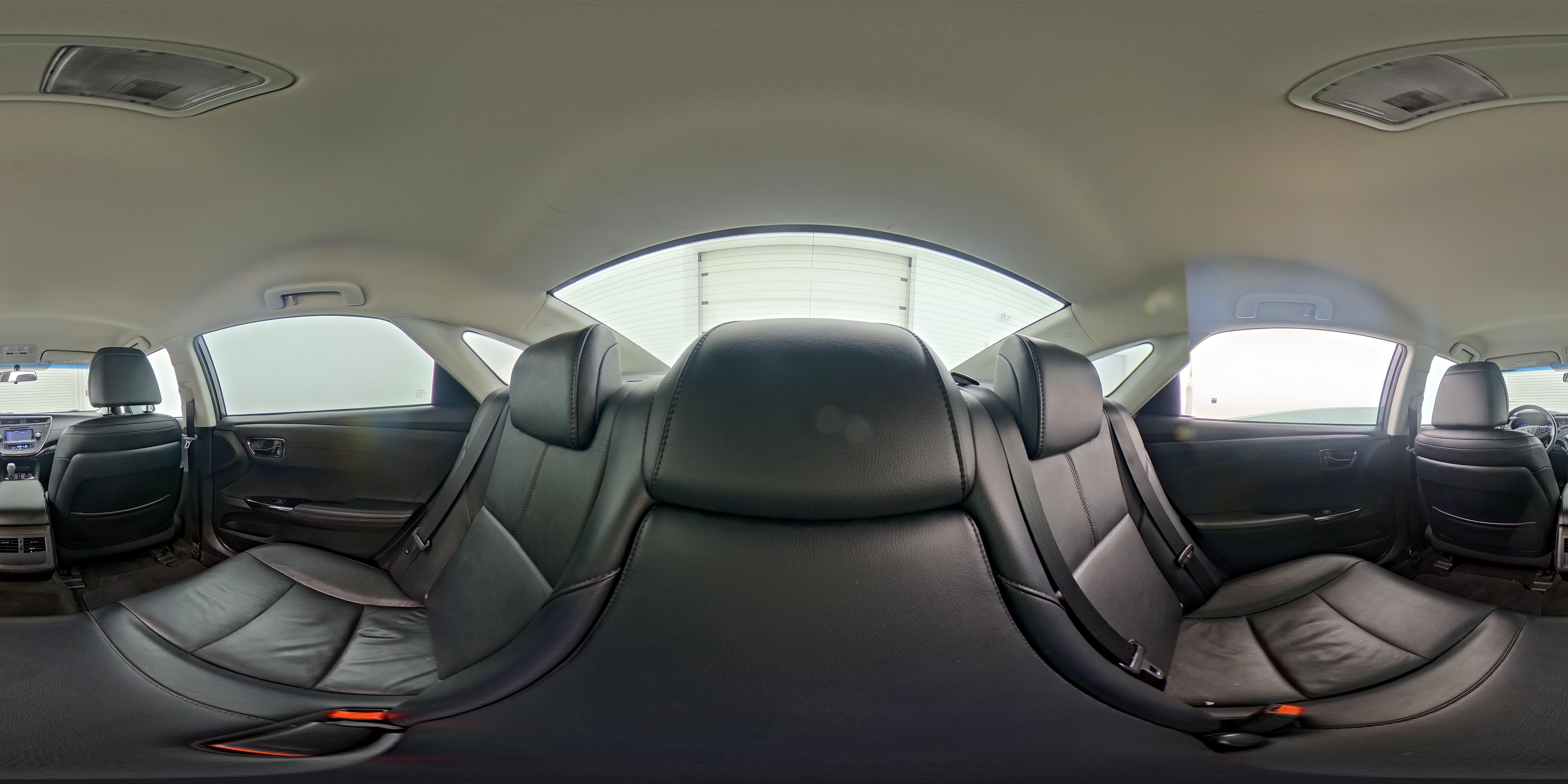 2016 Toyota Avalon XLE - Photo 25