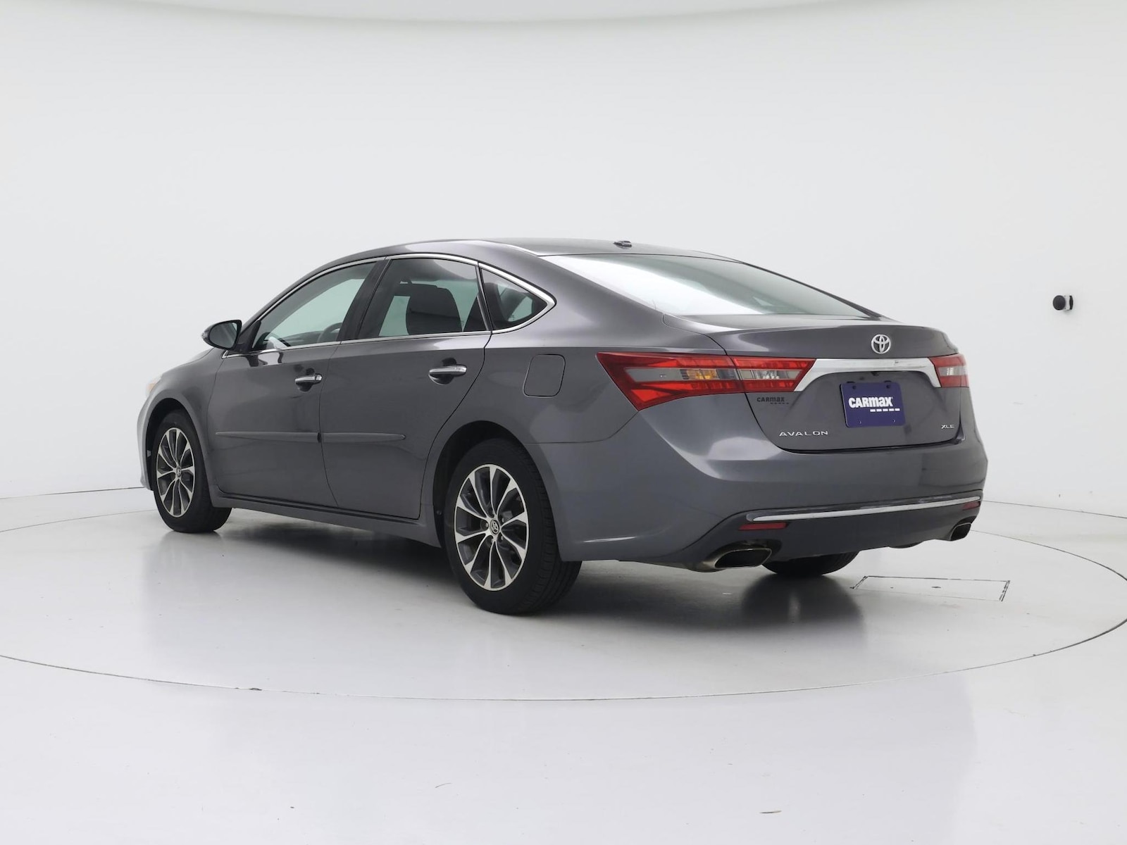 2016 Toyota Avalon XLE - Photo 3