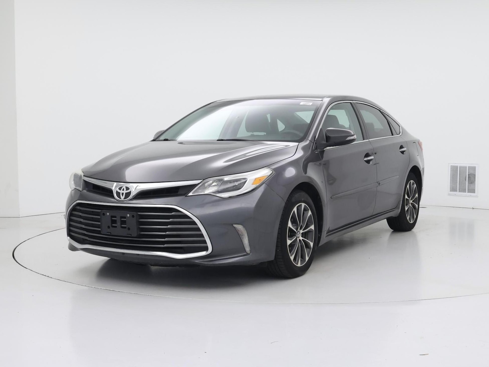 2016 Toyota Avalon XLE - Photo 5