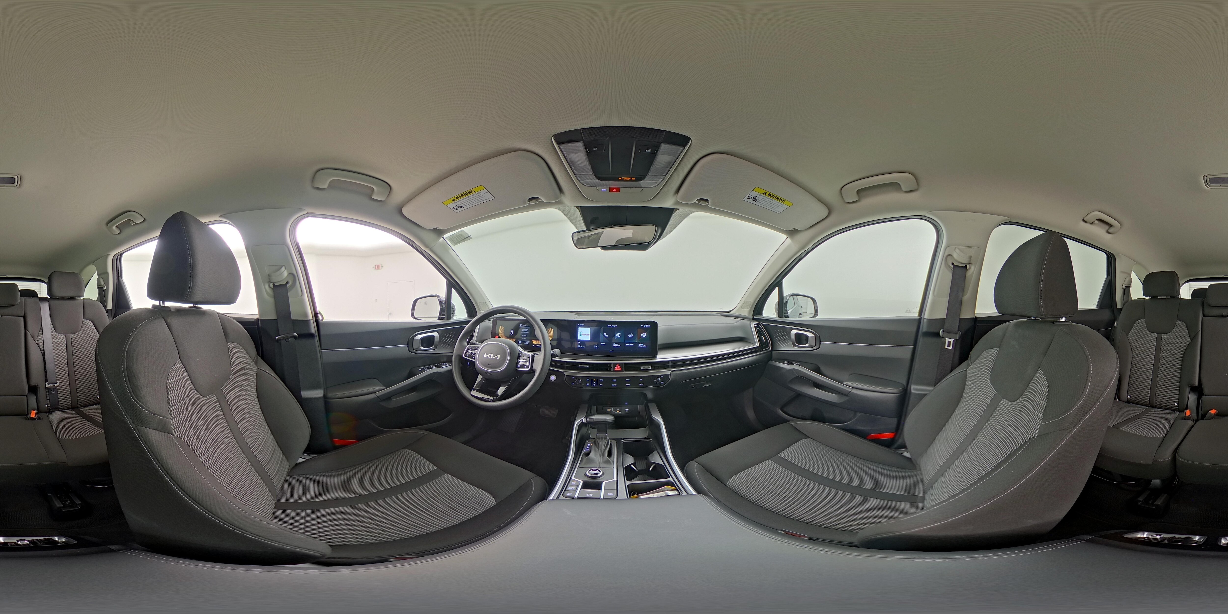 2025 Kia Sorento LX - Photo 26