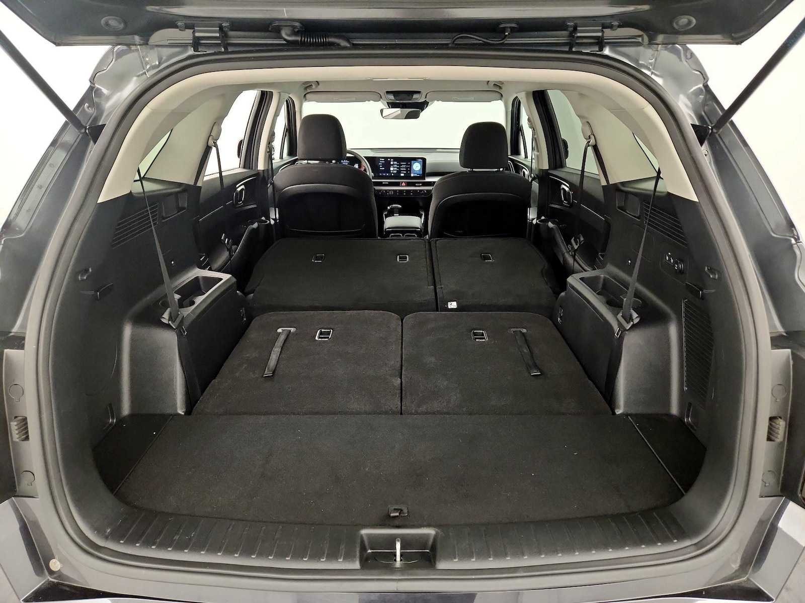 2025 Kia Sorento LX - Photo 23