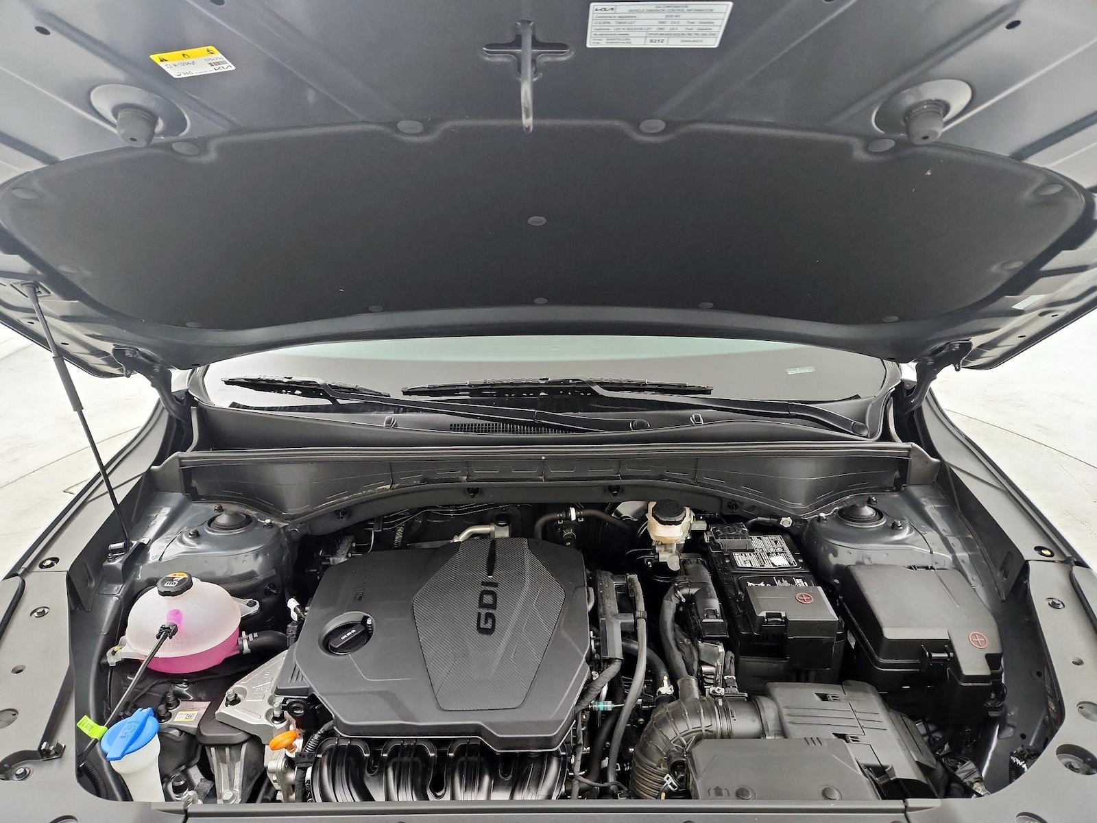 2025 Kia Sorento LX - Photo 24