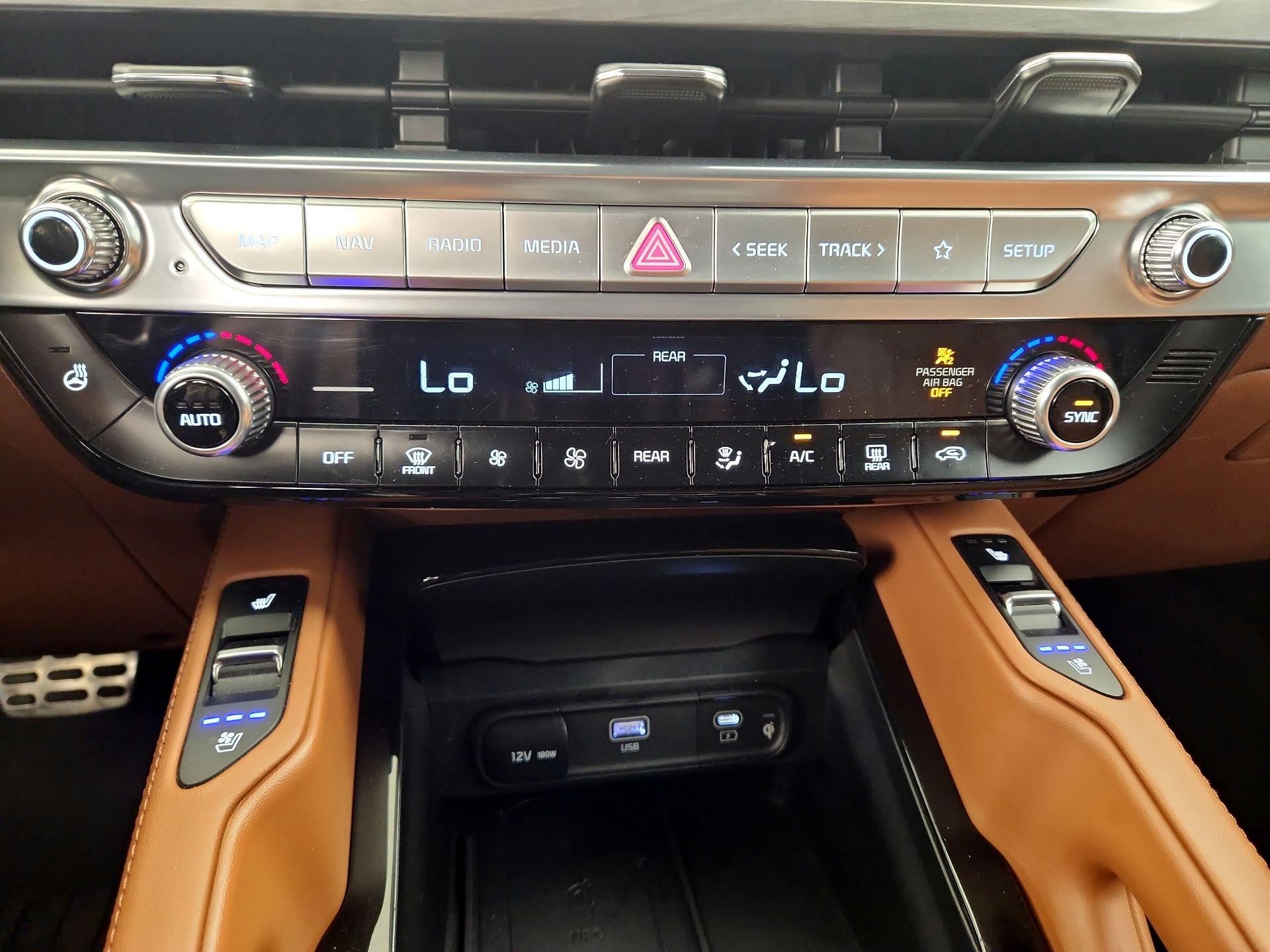 Thumbnail: 2024 Kia Telluride - 17