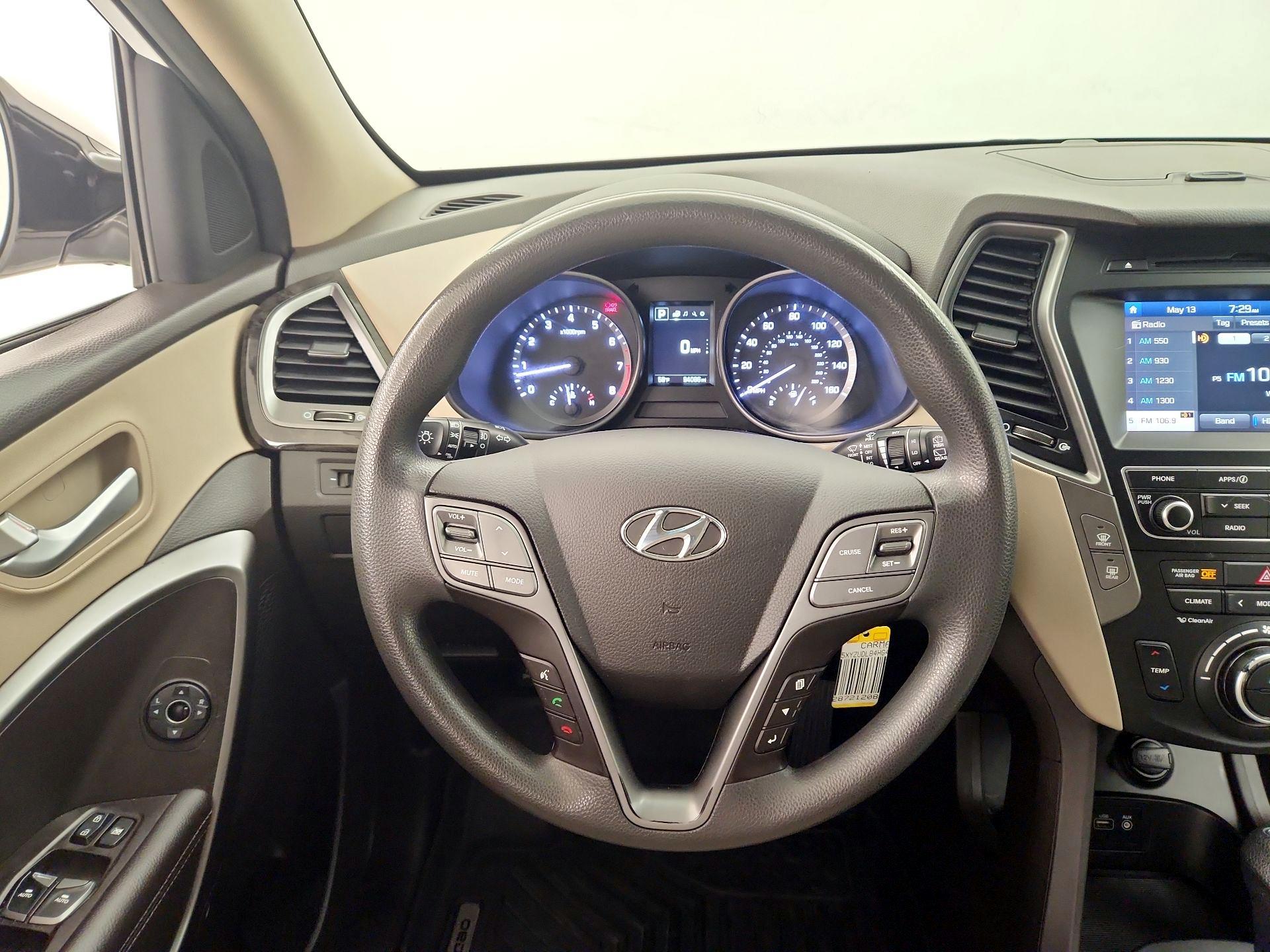 Thumbnail: 2017 Hyundai Santa Fe - 10