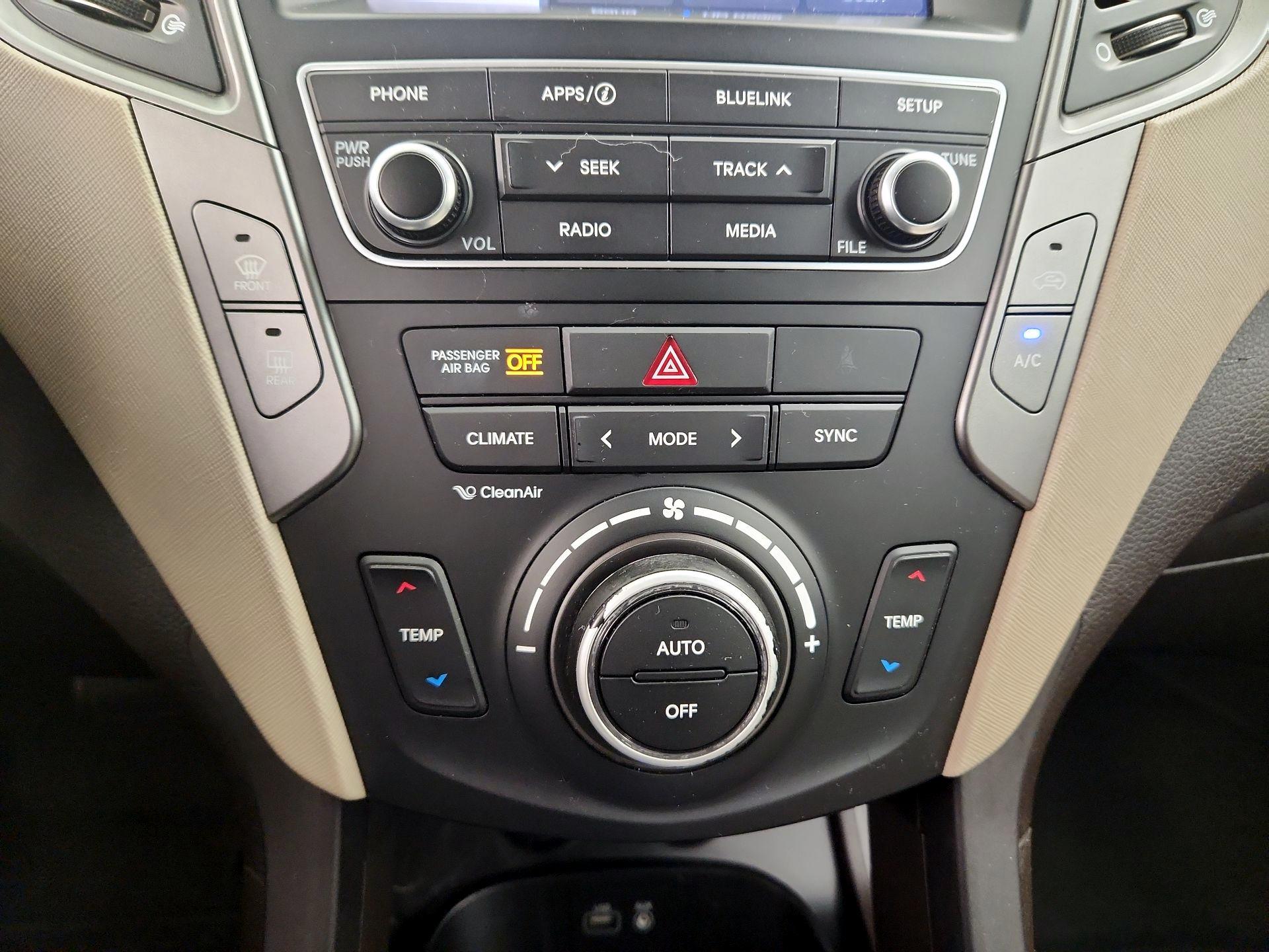 Thumbnail: 2017 Hyundai Santa Fe - 16