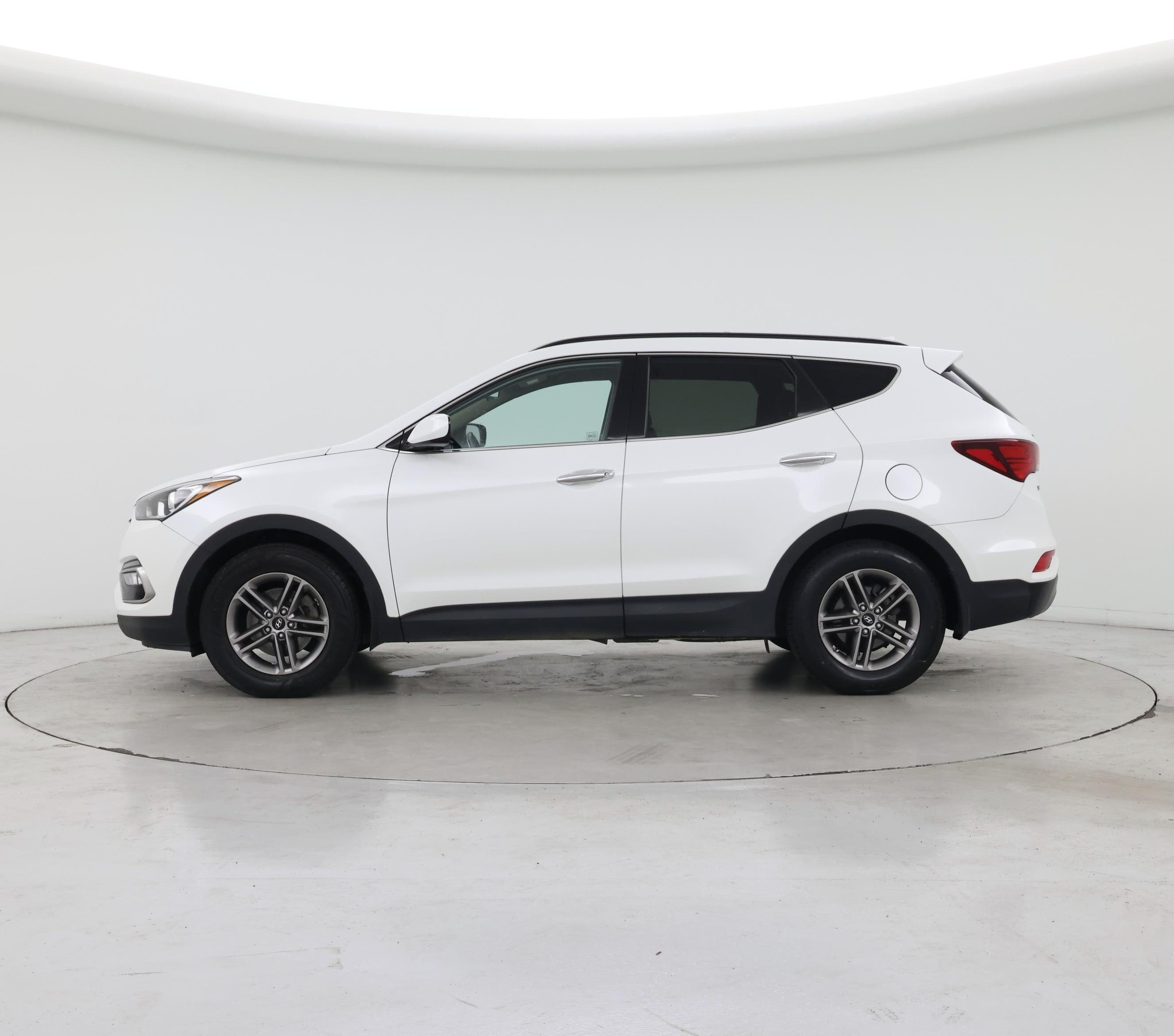 Thumbnail: 2017 Hyundai Santa Fe - 3