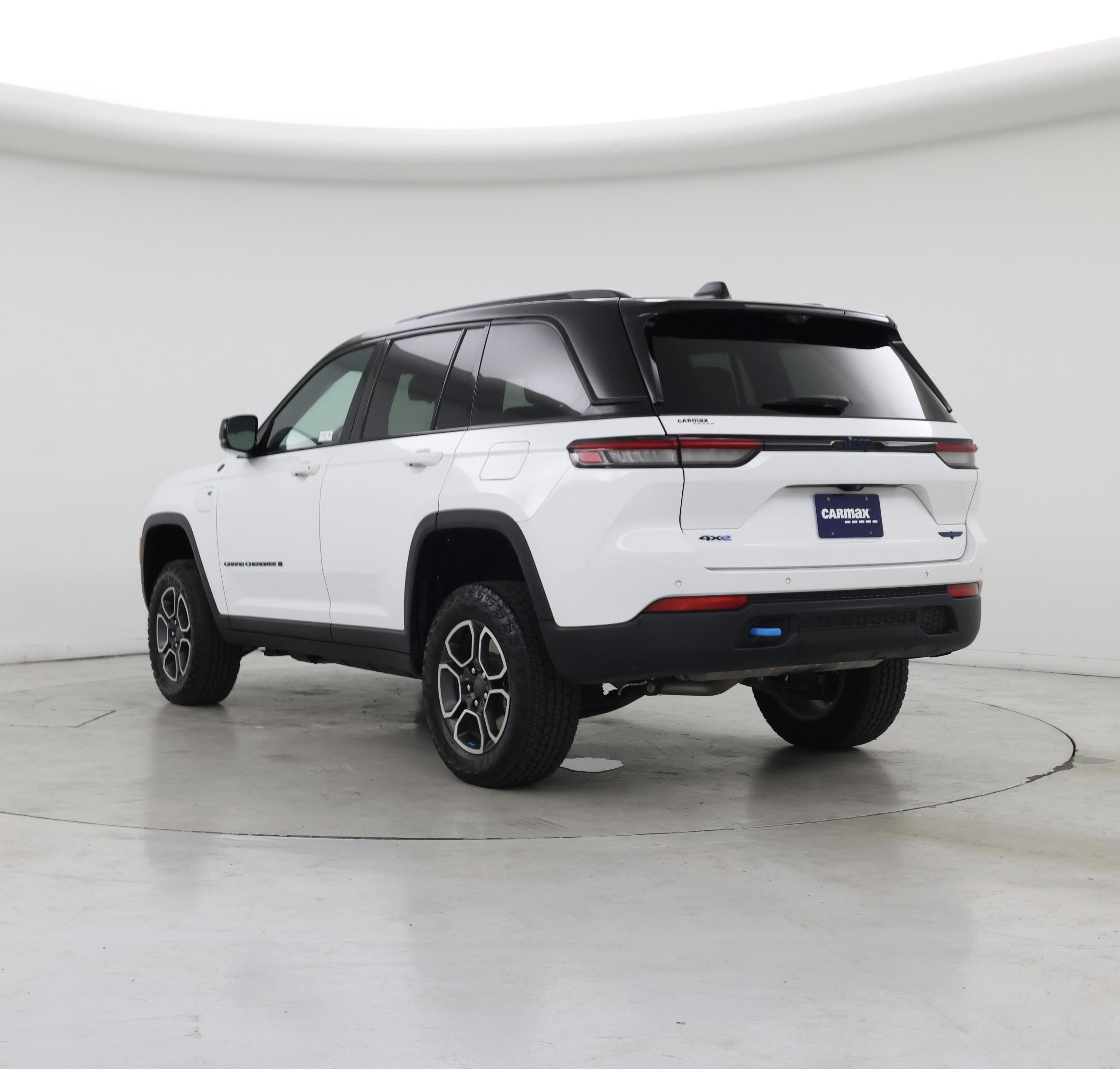 Thumbnail: 2022 Jeep Grand Cherokee - 2