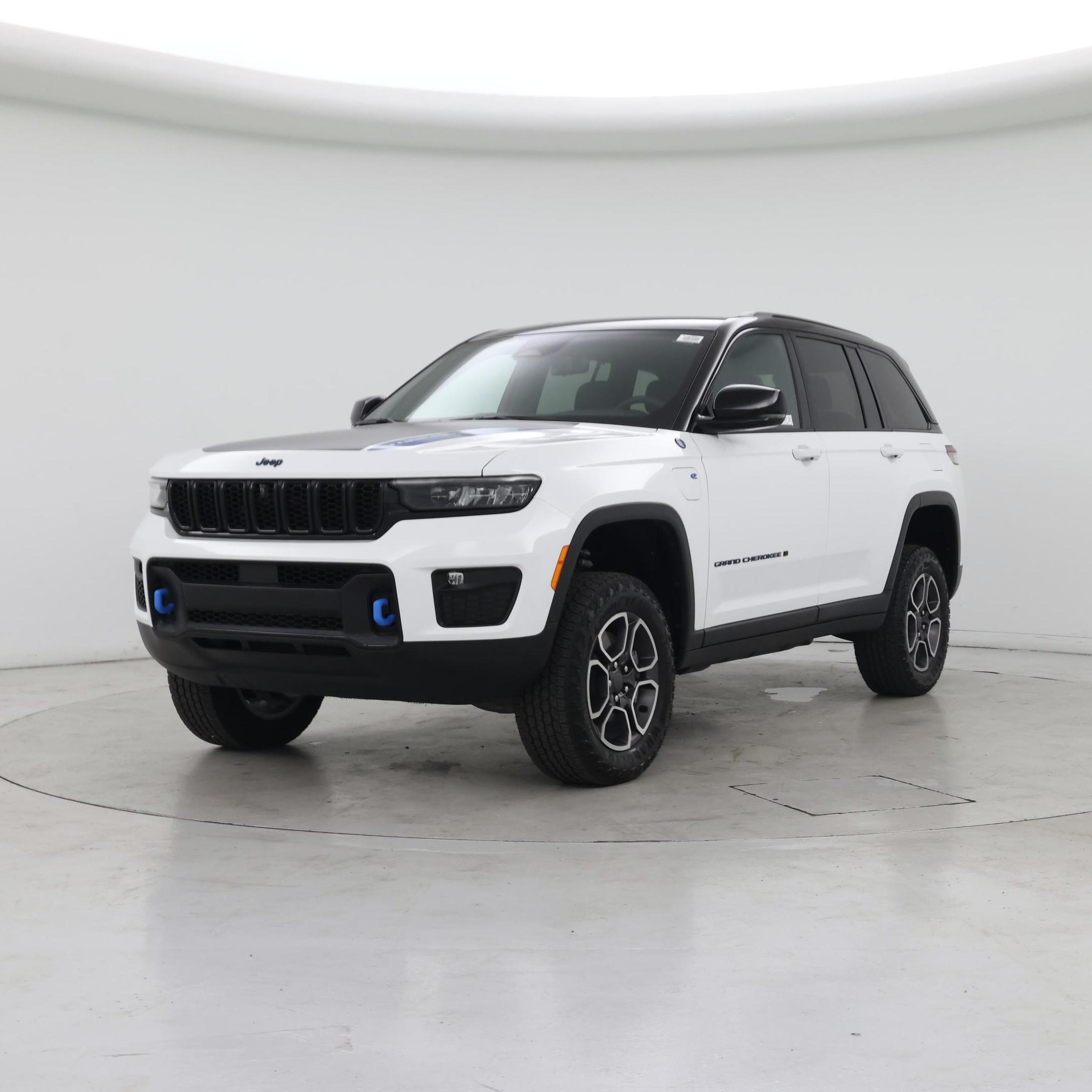 Thumbnail: 2022 Jeep Grand Cherokee - 4