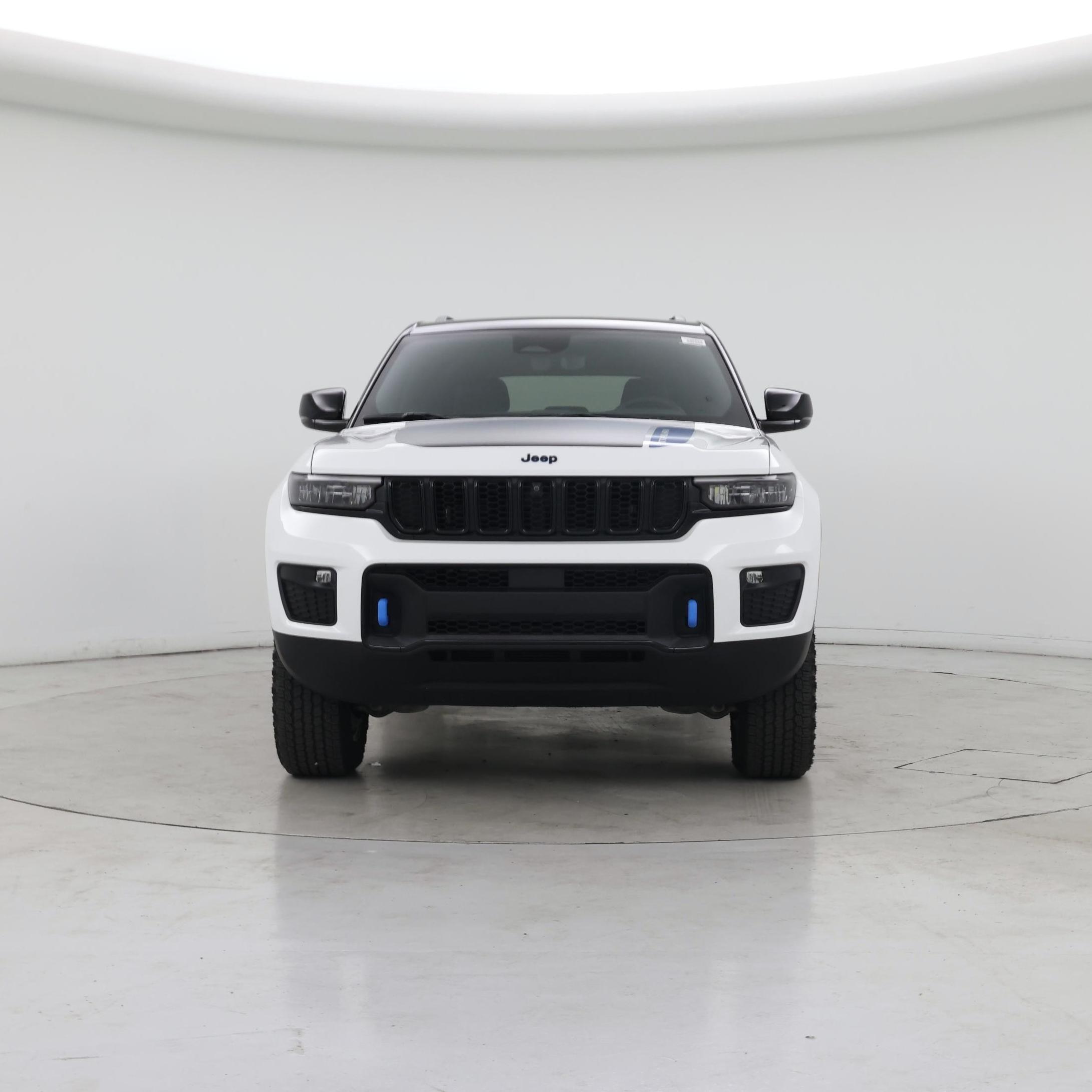 Thumbnail: 2022 Jeep Grand Cherokee - 5