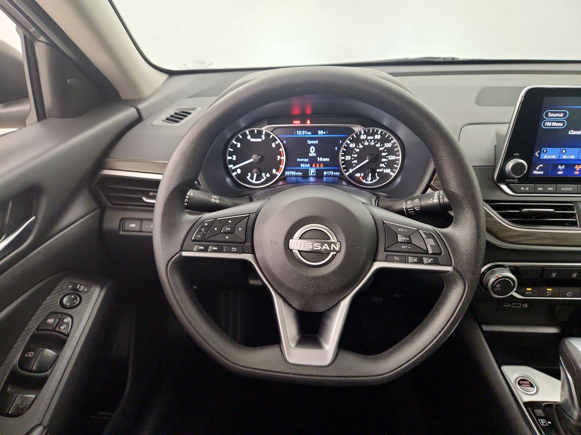 Thumbnail: 2024 Nissan Altima - 10