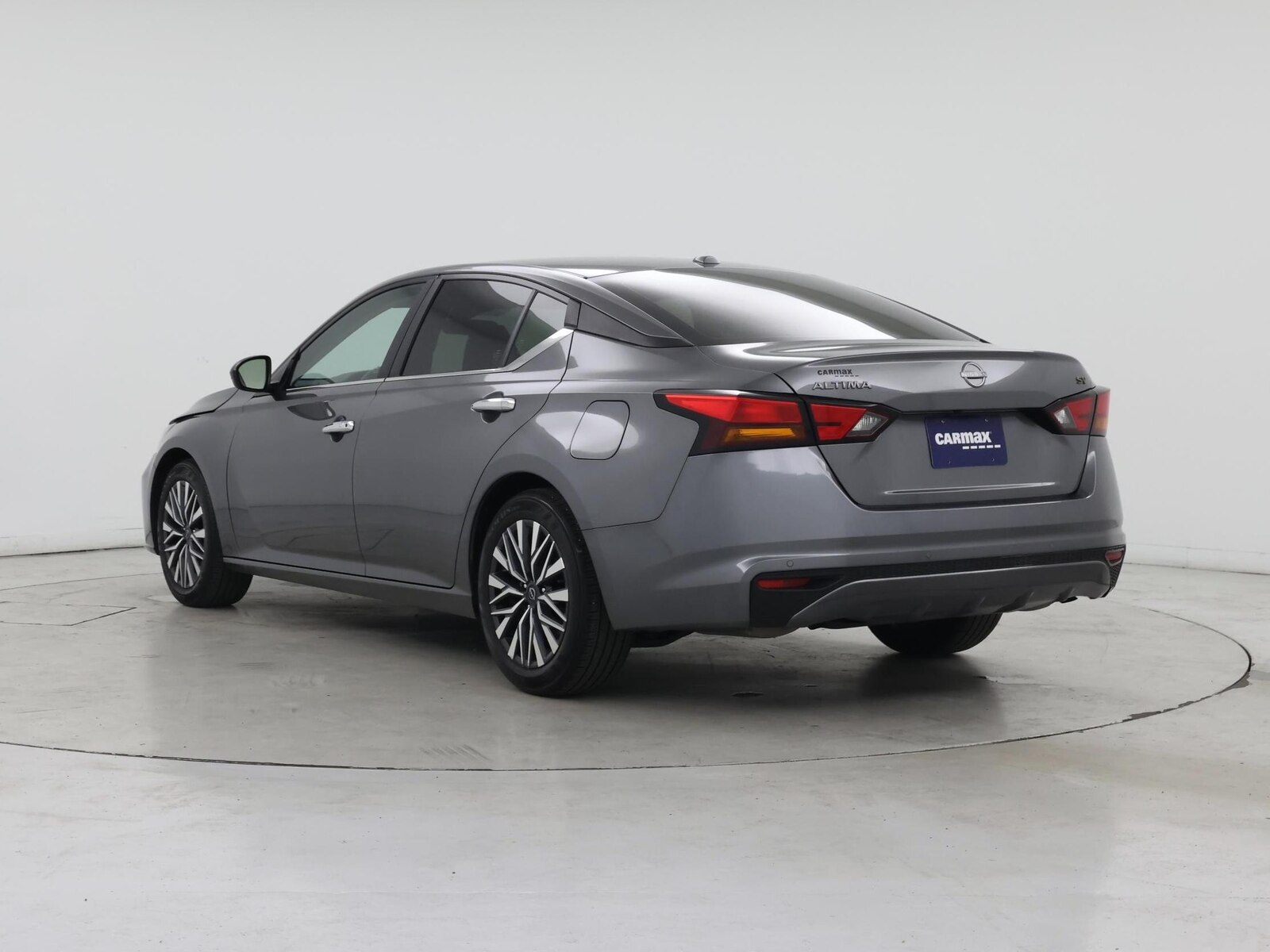 2024 Nissan Altima SV - Photo 3