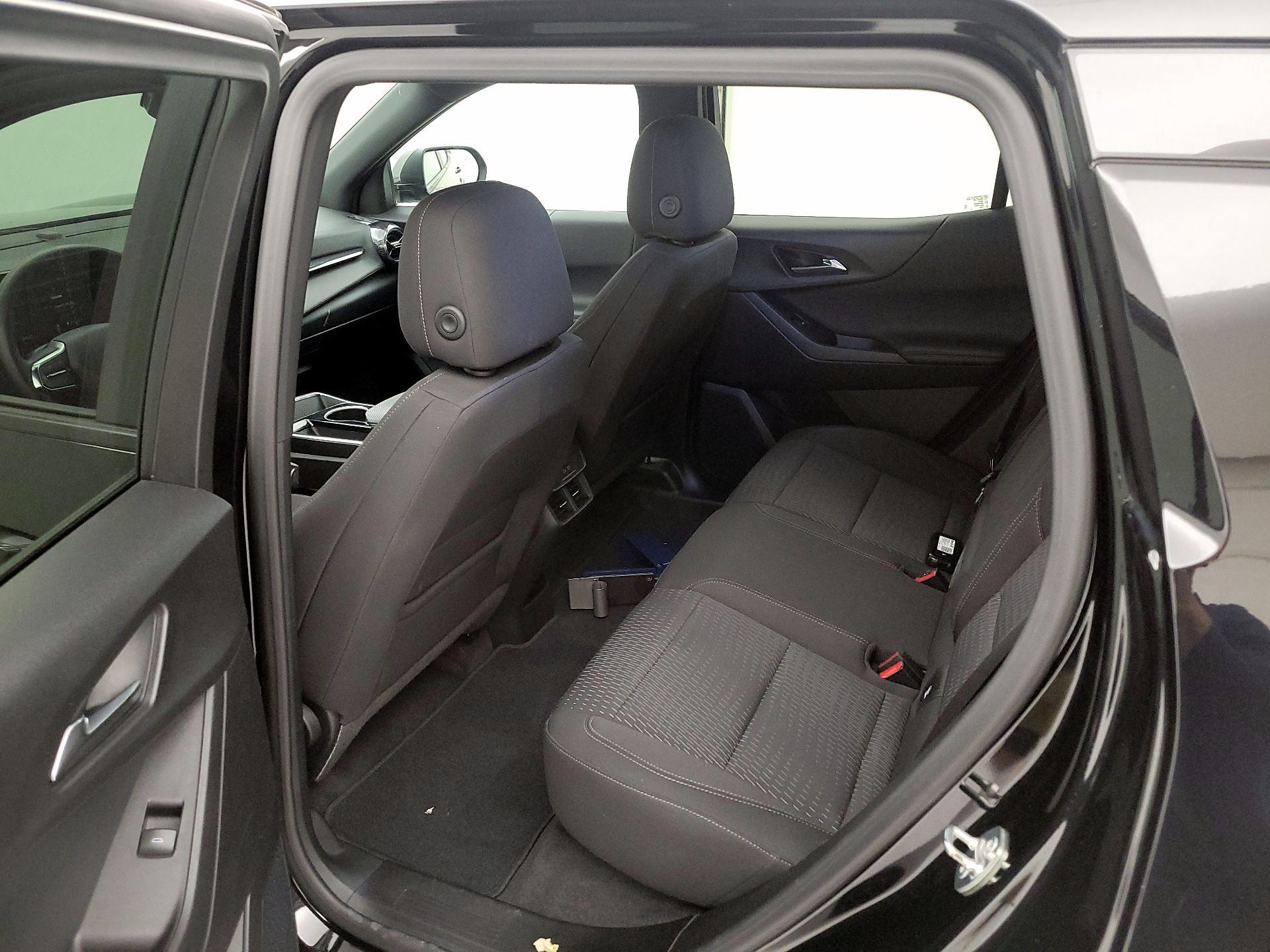 Thumbnail: 2025 Chevrolet Equinox - 18