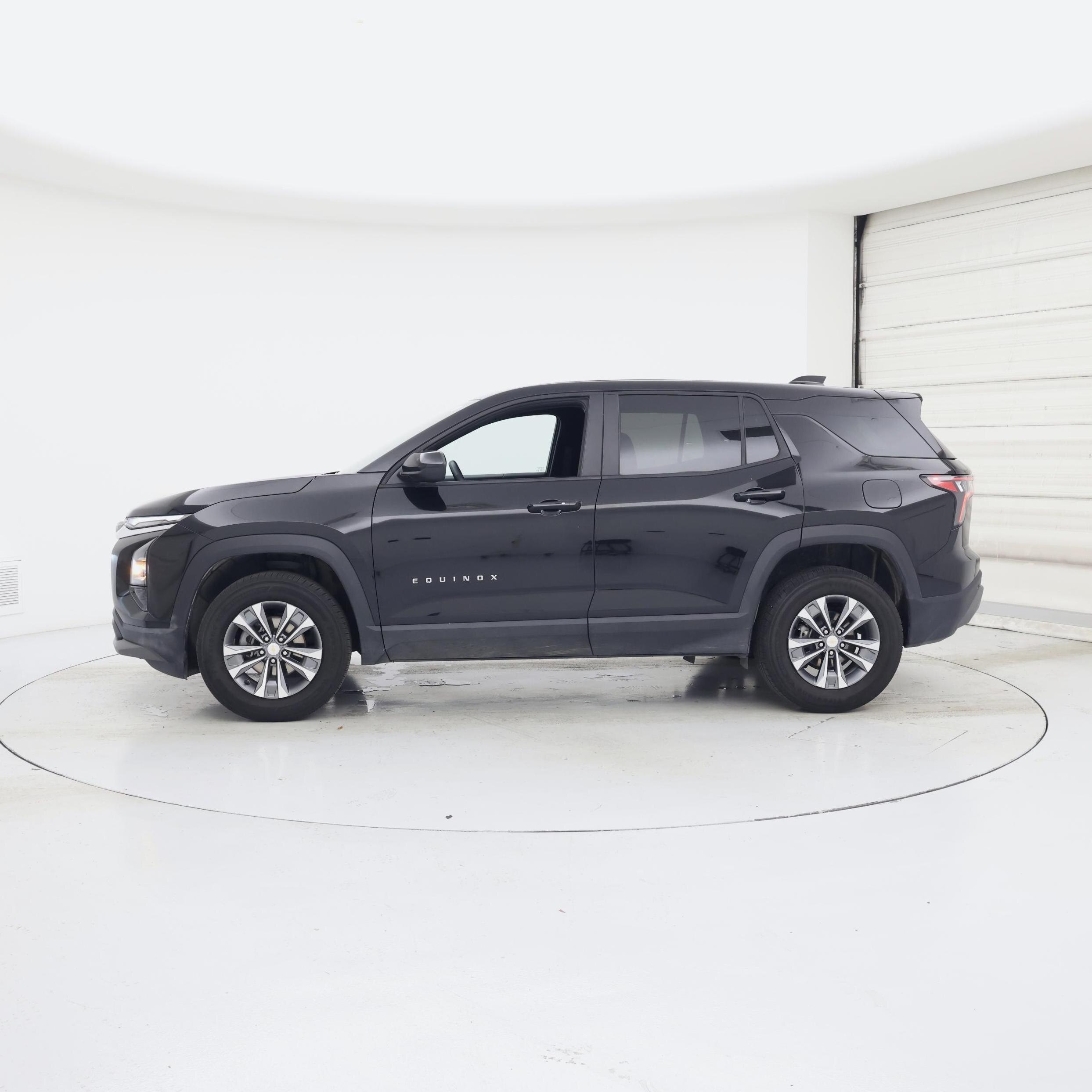 Thumbnail: 2025 Chevrolet Equinox - 3