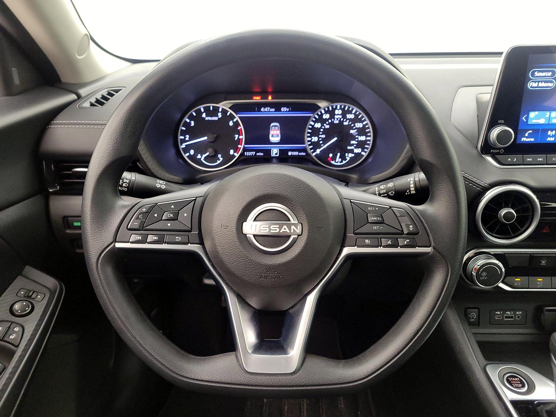 Thumbnail: 2024 Nissan Sentra - 10