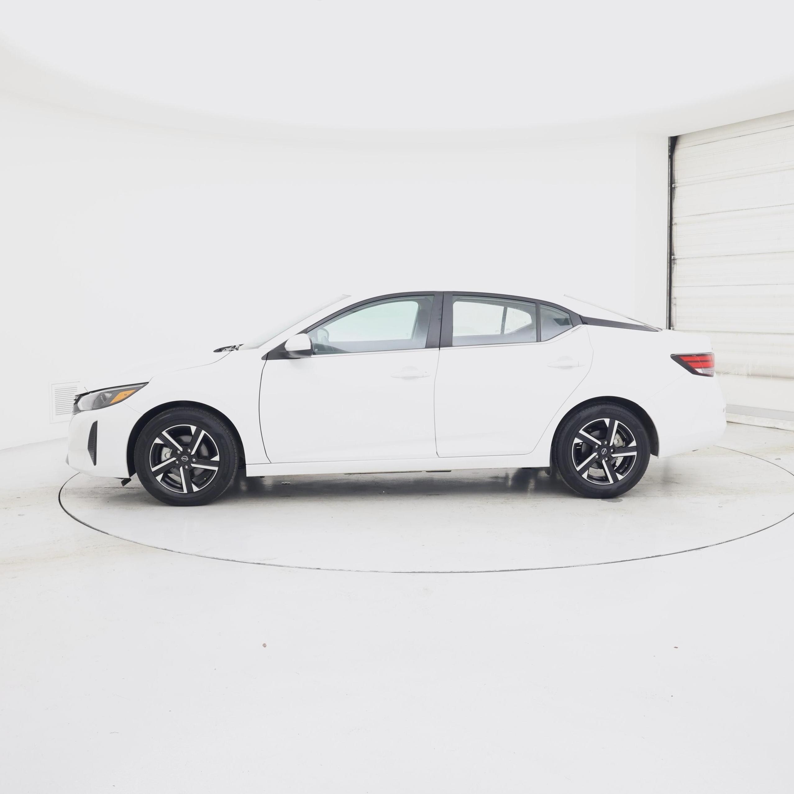 Thumbnail: 2024 Nissan Sentra - 3