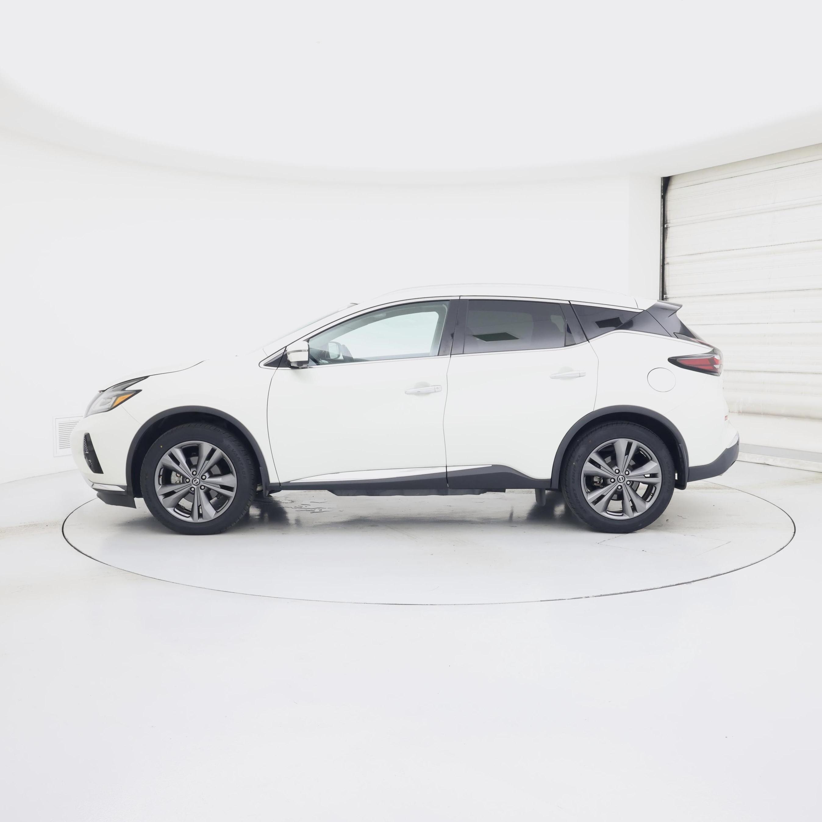 Thumbnail: 2020 Nissan Murano - 3