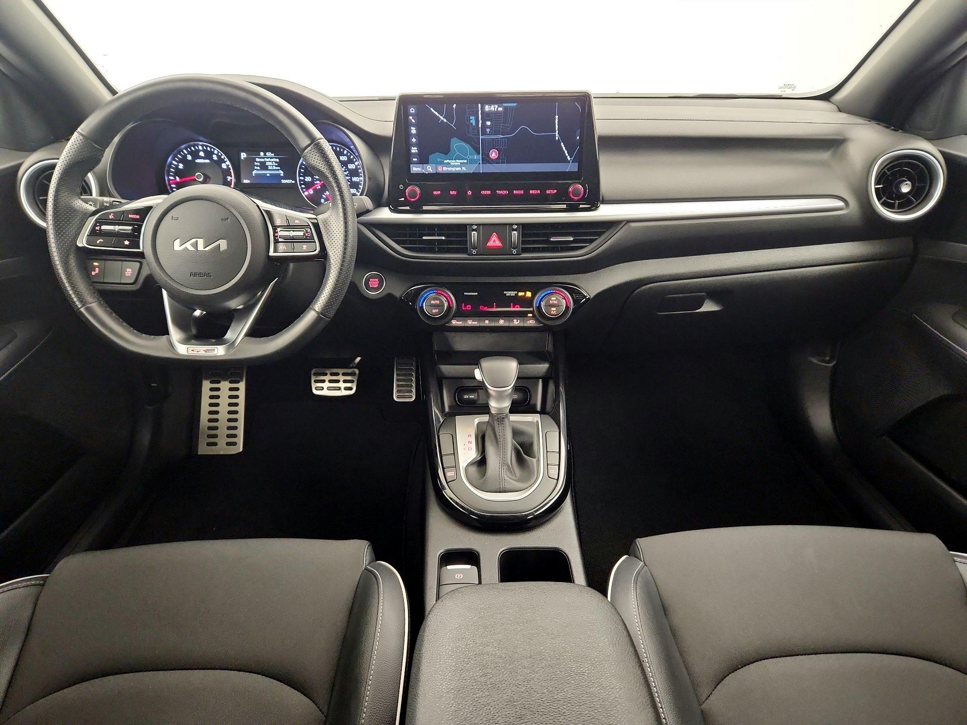 Thumbnail: 2023 Kia Forte - 9
